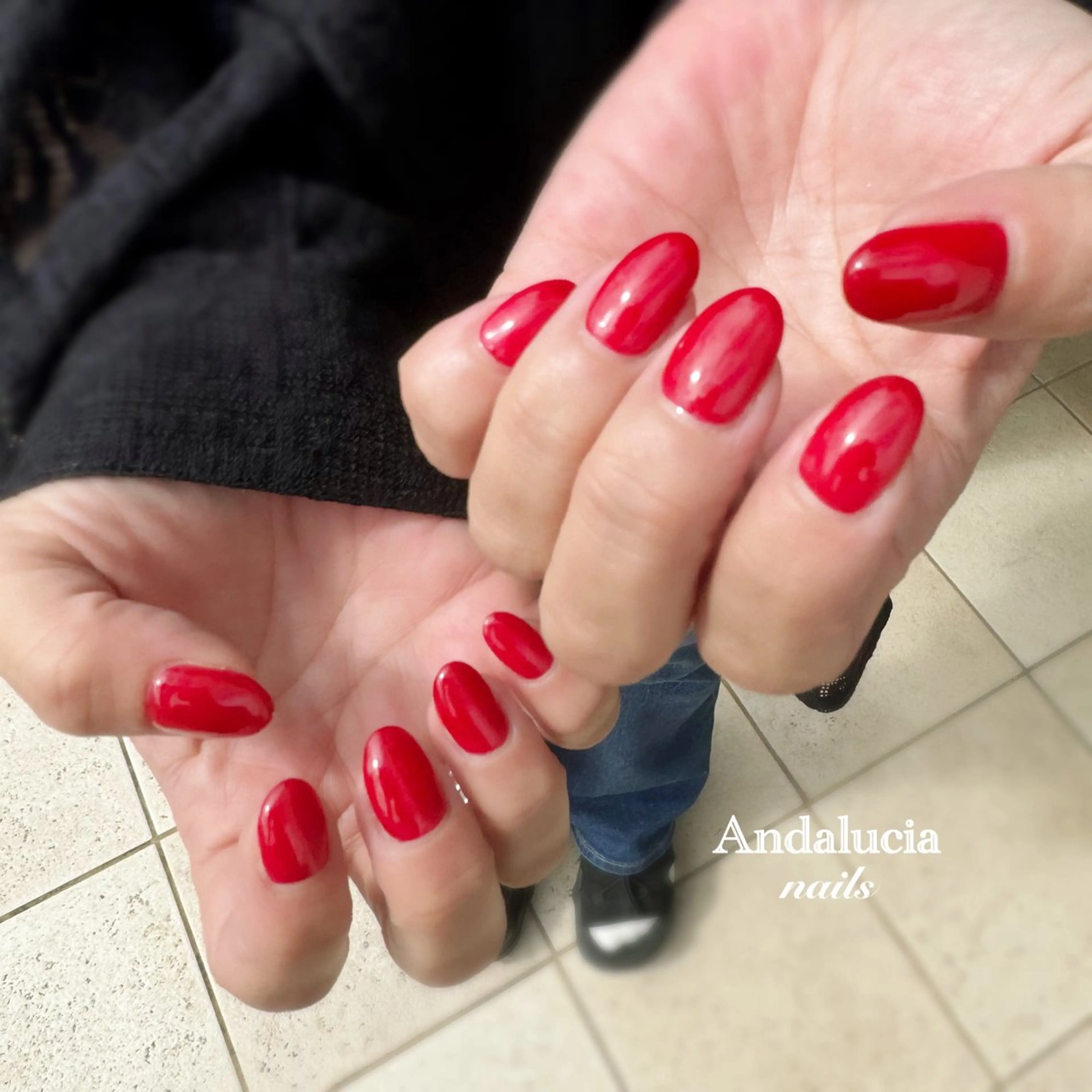 ネイル ワンカラーネイル 赤色 シンプルネイル Andalucia nailsのネイルデザイン
