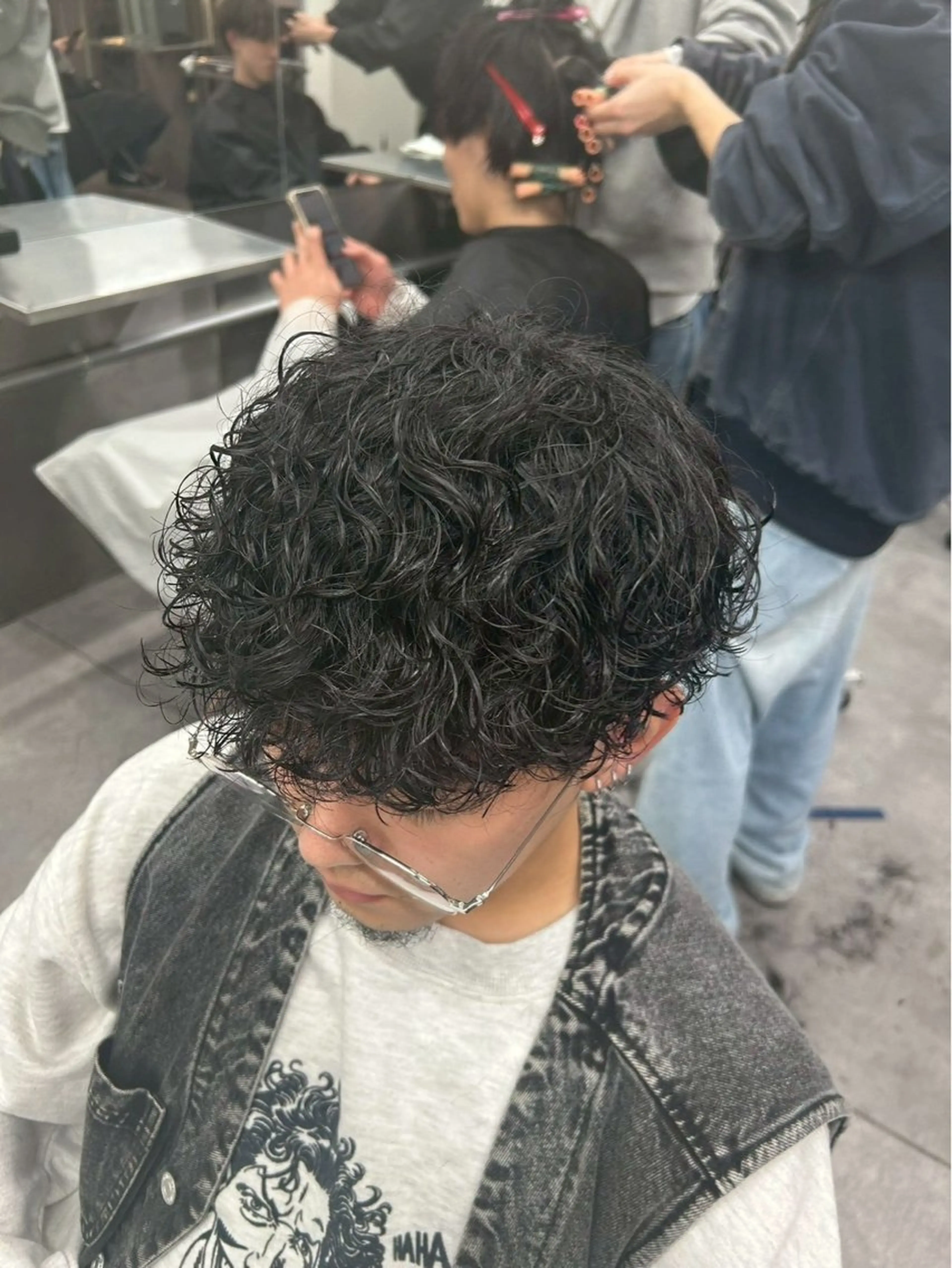 パーマ メンズ メンズ特化✨️ 韓国風パーマ🔥一八のヘアスタイル