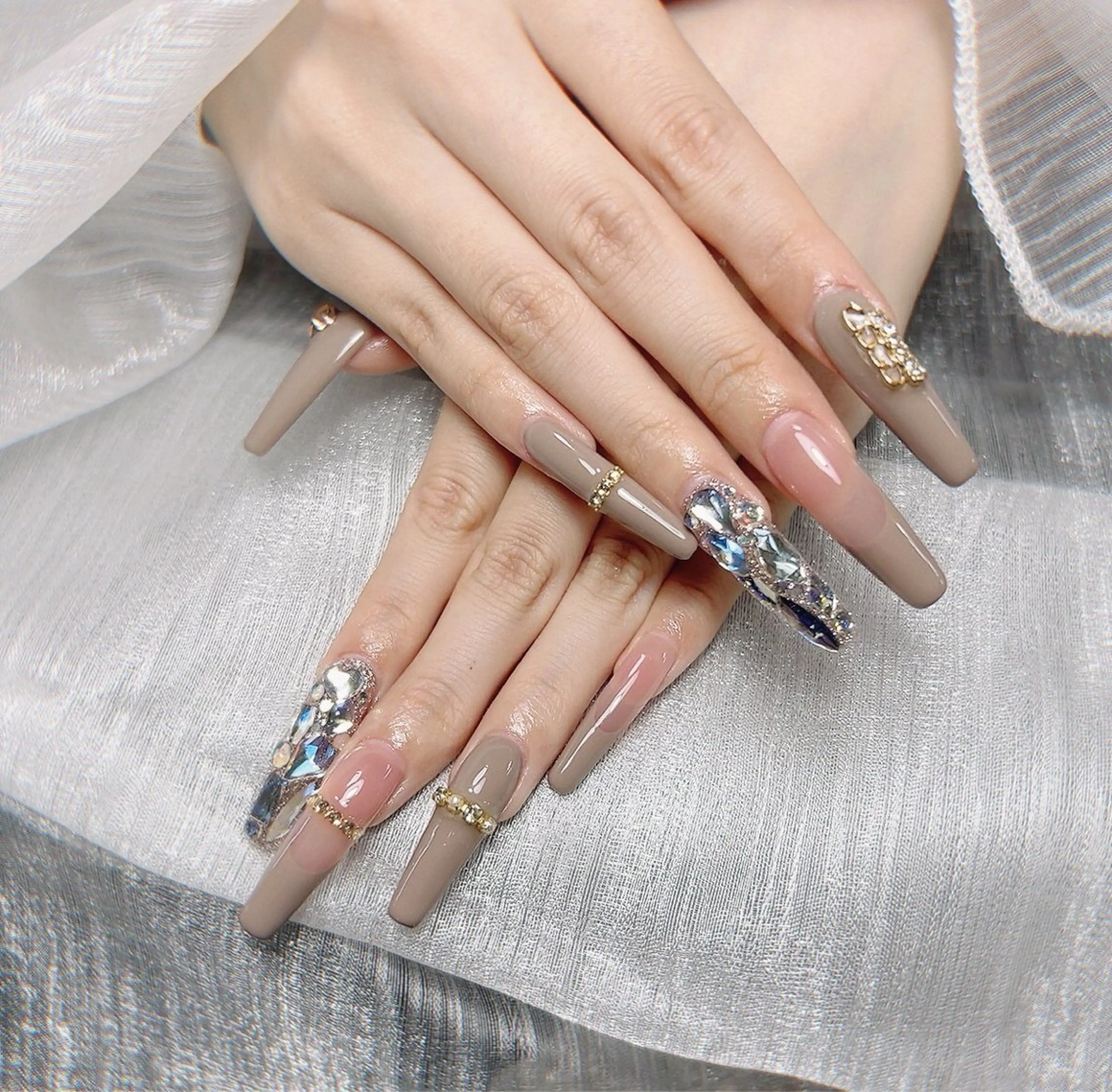 ネイル ハンドネイル ハンドケア 💕Dreamy KIYO💕のネイルデザイン