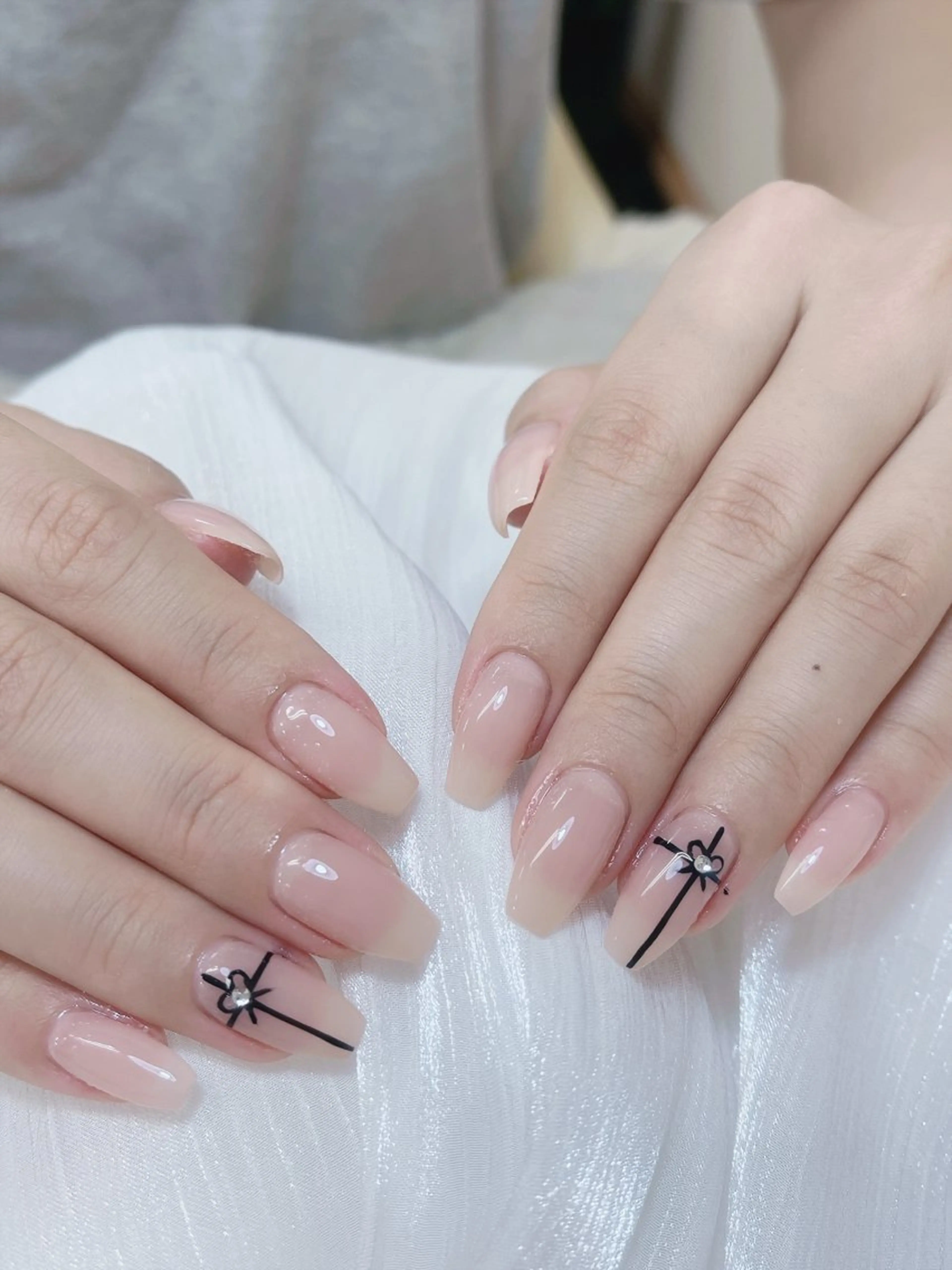 ネイル チークネイル フレンチネイル グラデーション キラキラネイル 韓国ネイル ハンドネイル DUO MI nail salonのネイルデザイン
