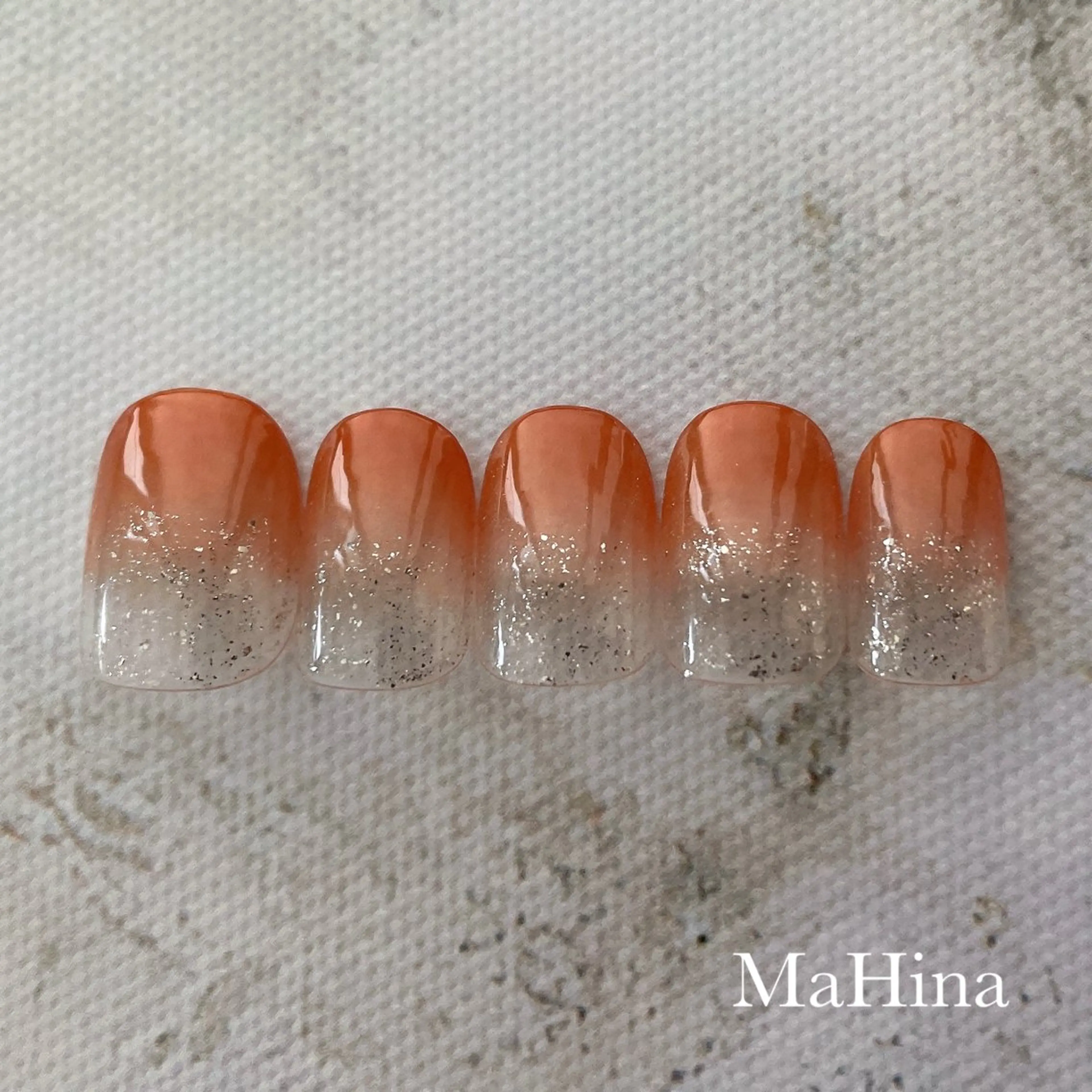 ネイル キラキラネイル ハンドネイル MaHina🌙 salonのネイルデザイン