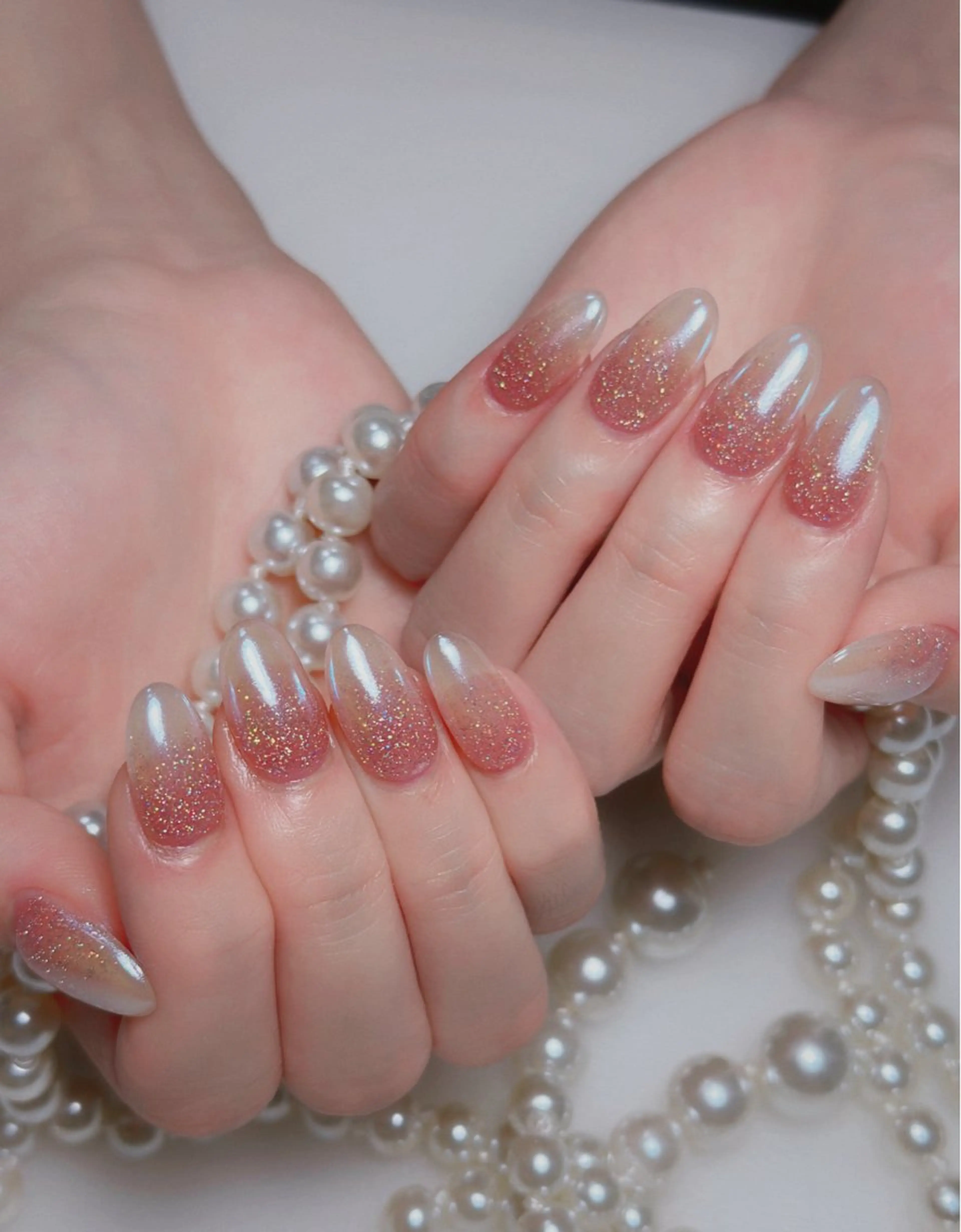 ネイル オーロラネイル 長さ出し フットネイル ラメ(グリッター) ラメグラデーション ハンドネイル 👍thumbs up nail👍のネイルデザイン