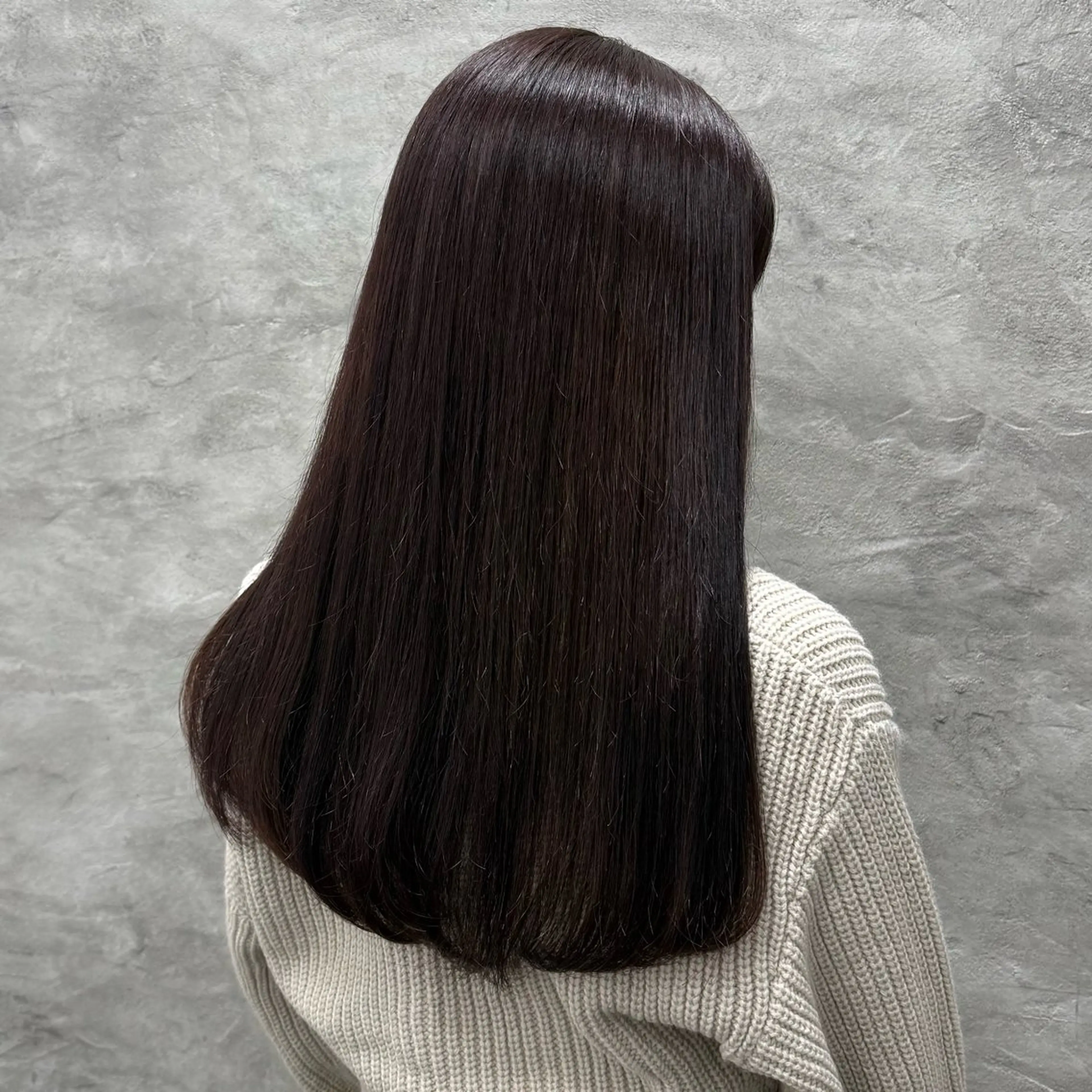 ロング 縮毛矯正 小島 咲音/艶カラー /レイヤー/縮毛矯正のヘアスタイル