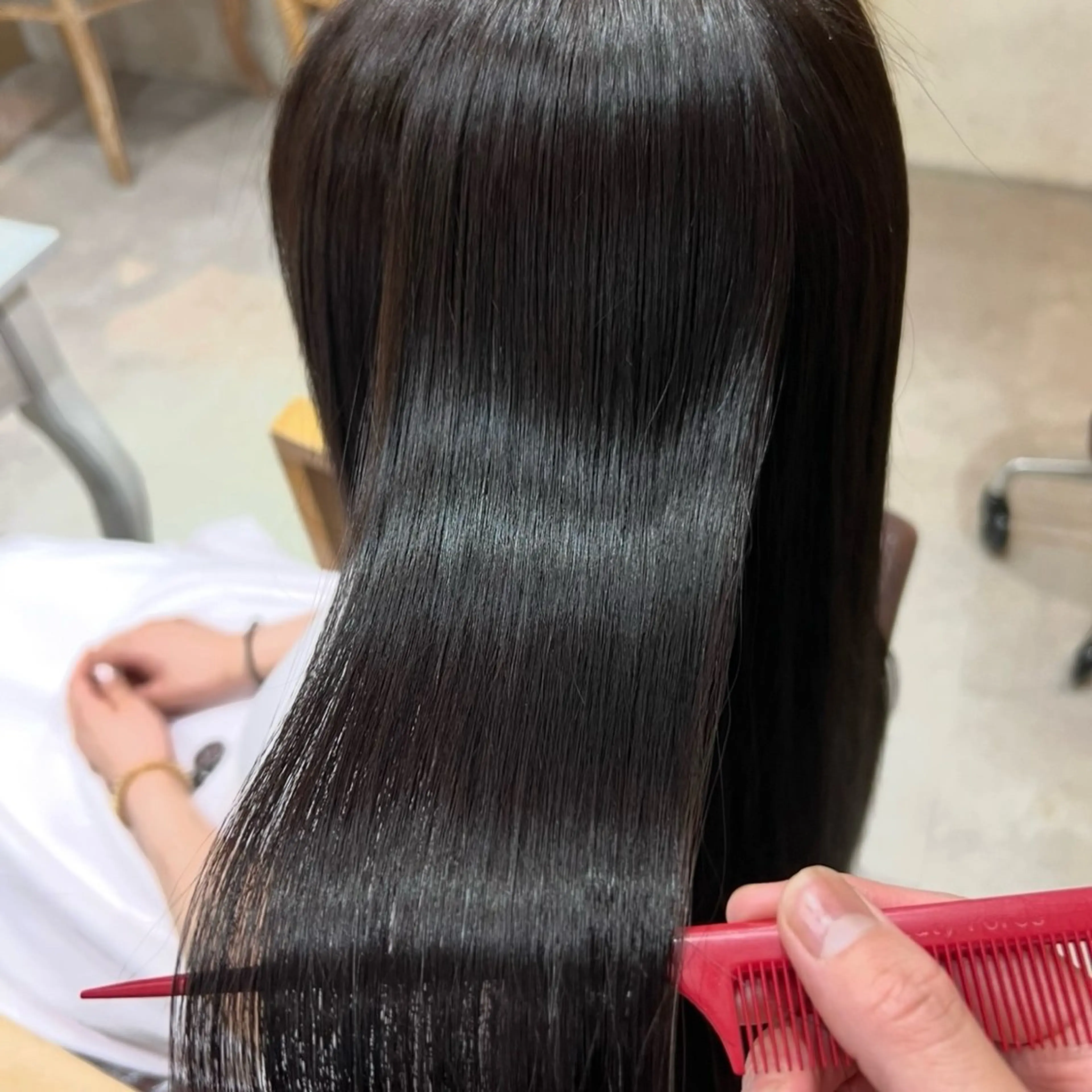 セミロング カラー ブリーチ 髪質改善 トリートメント カット ヘアカラー トリートメント ヘッドスパ モテ髪×トレンド💕 小顔レイヤー 金井のヘアスタイル