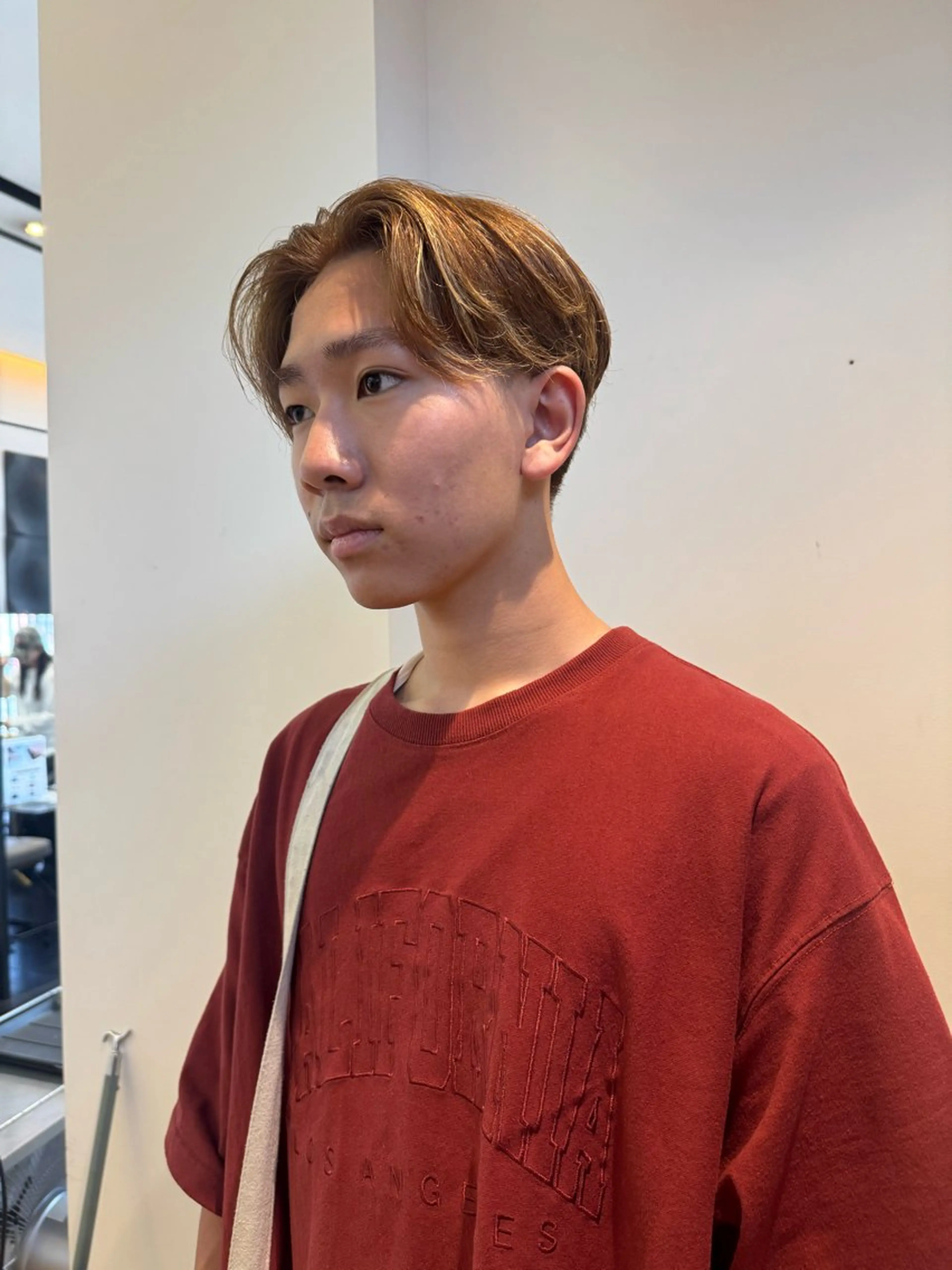 カラー デザインカラー 吉留 文月のヘアスタイル