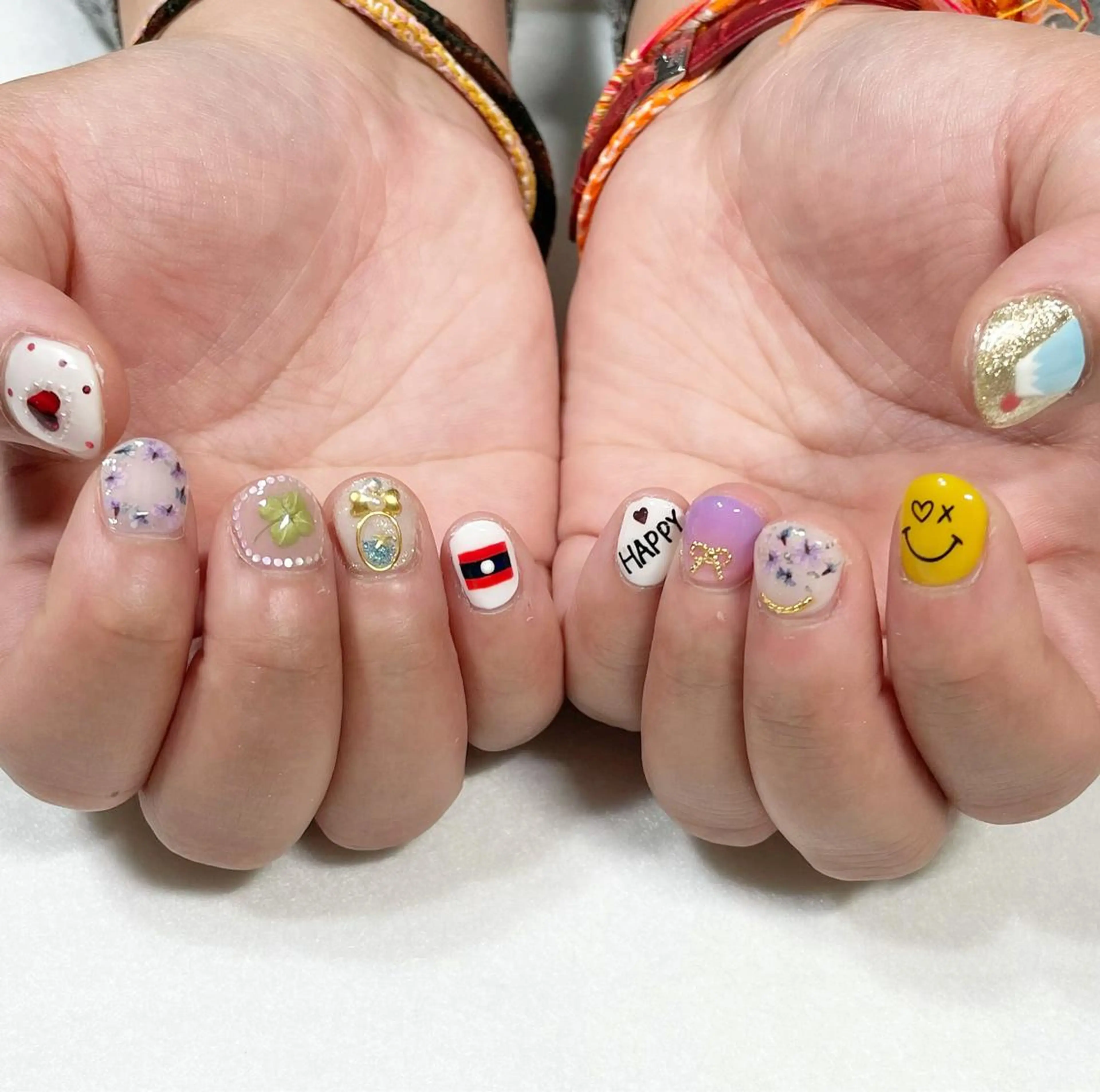 ネイル ジェルネイル 東 千夏のネイルデザイン