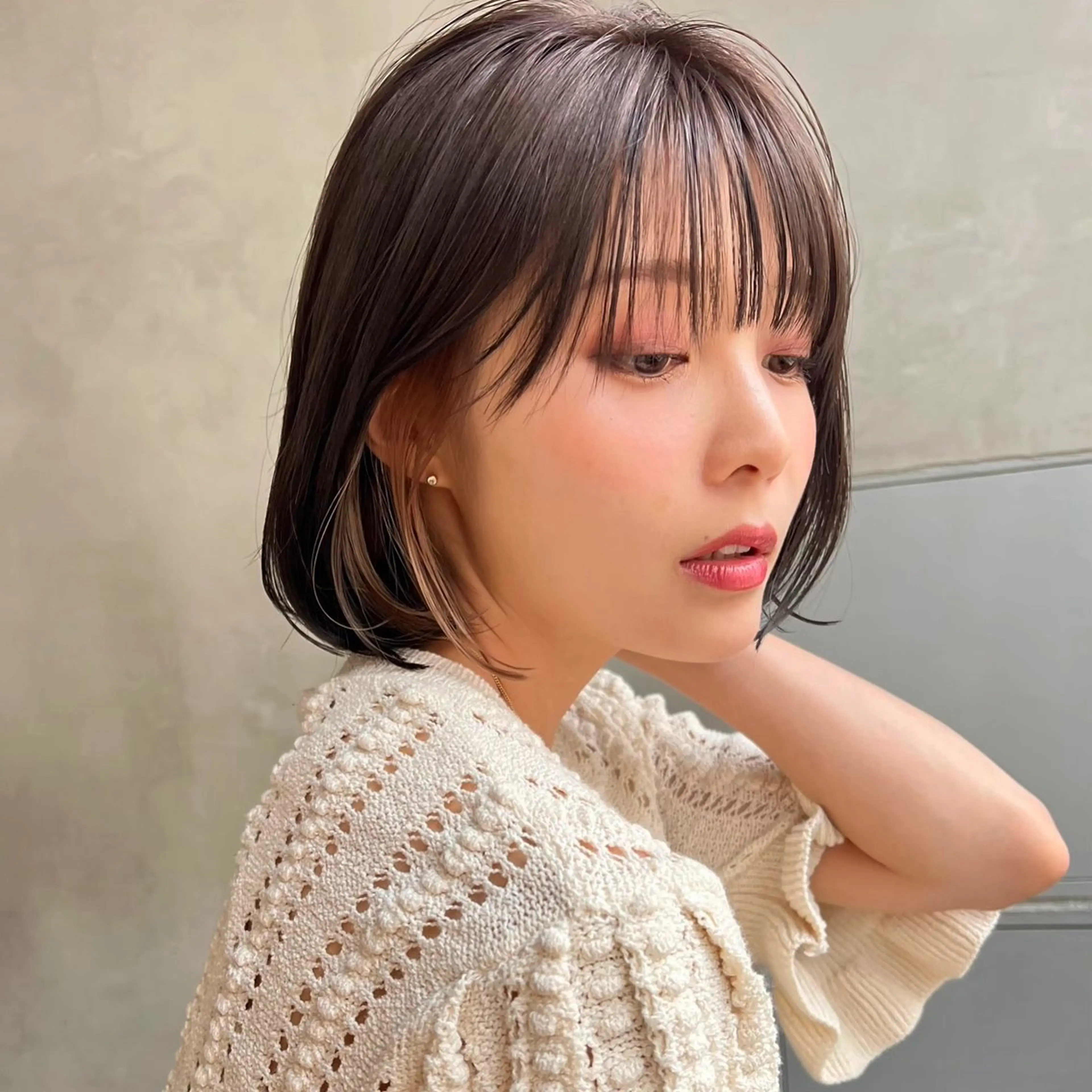 カラー ブリーチ イヤリングカラー 🫧透明感カラー🫧 Anjuのヘアスタイル