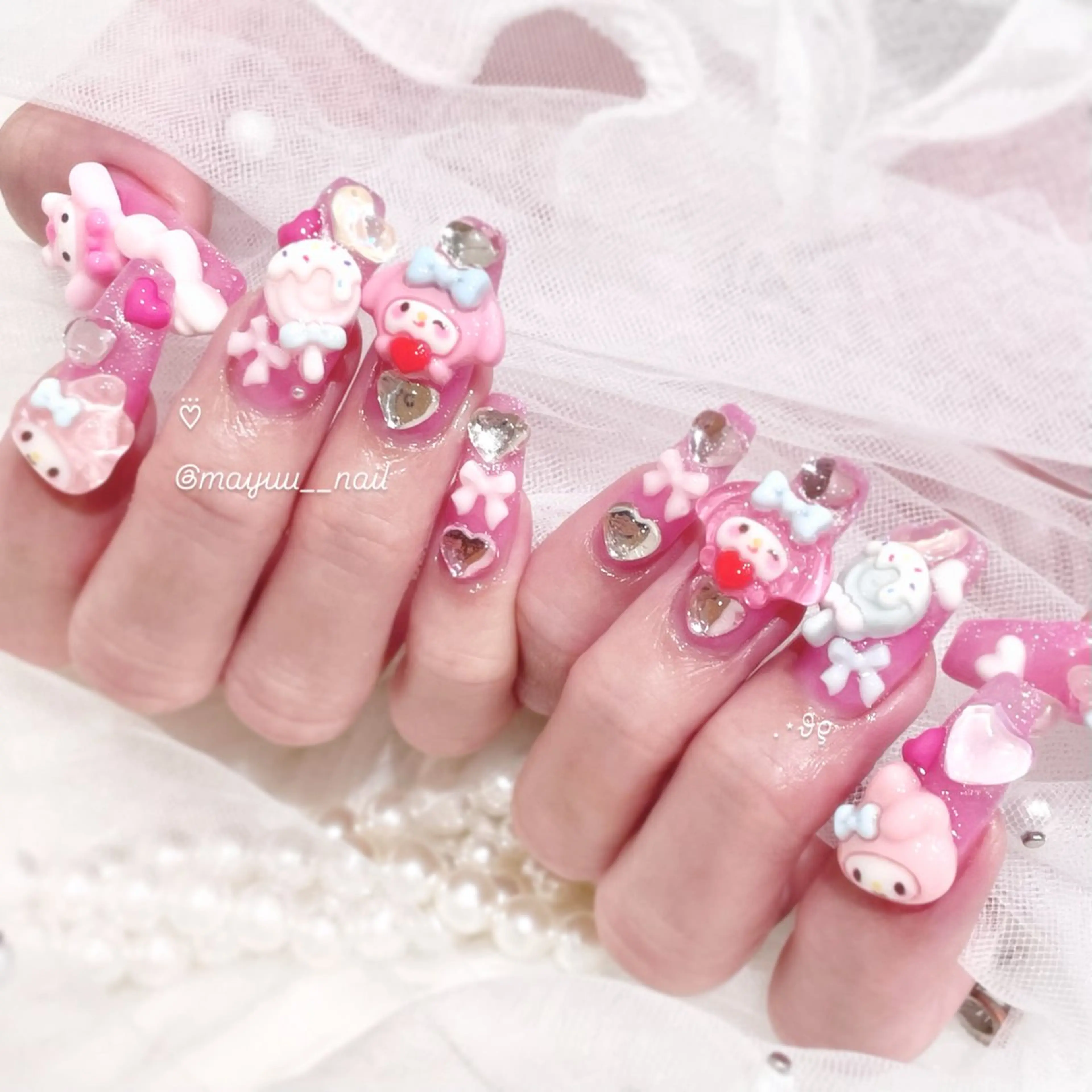 ネイル 🎀 Mayu 🎀痛ネイルのネイルデザイン