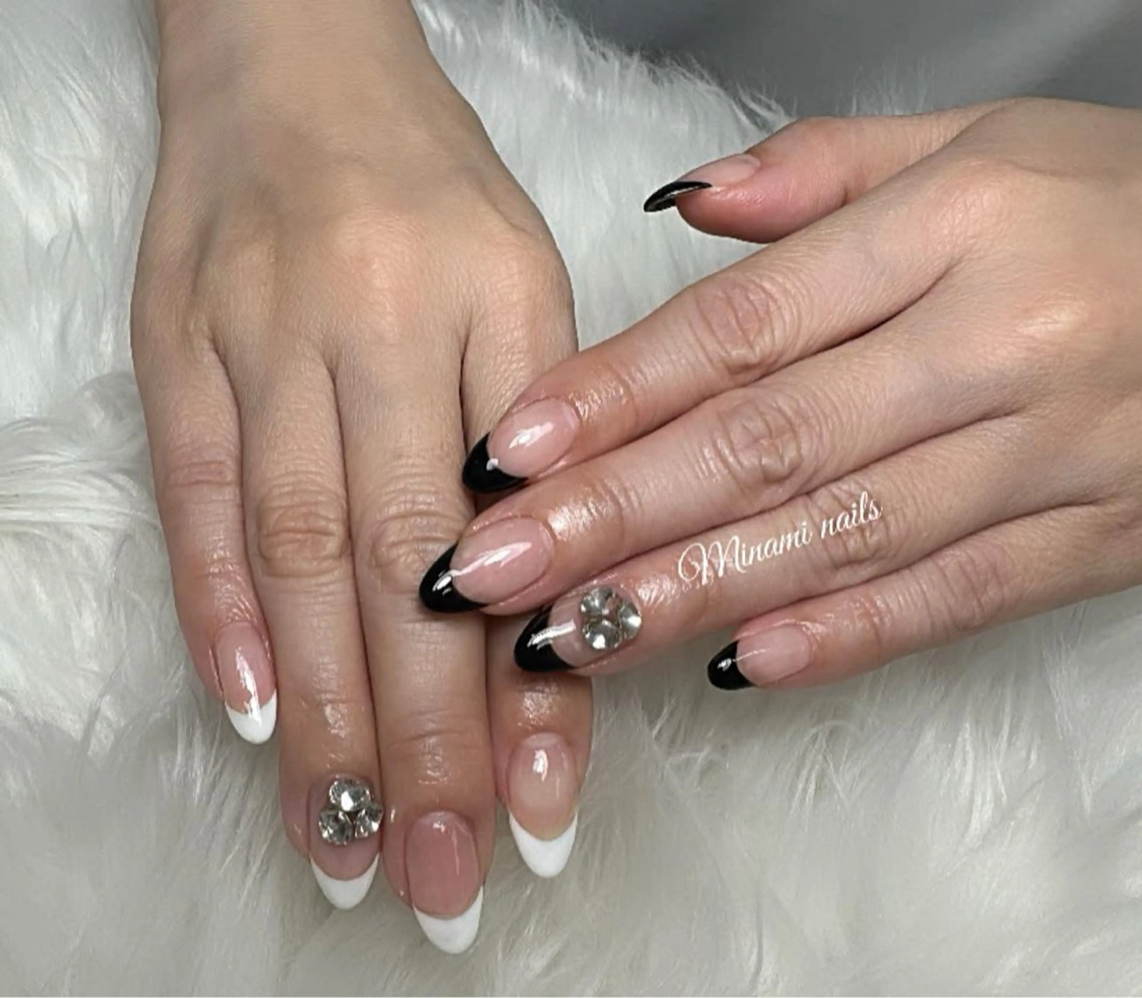 ネイル フレンチネイル シンプルネイル ストーンネイル Minami Nailsのネイルデザイン