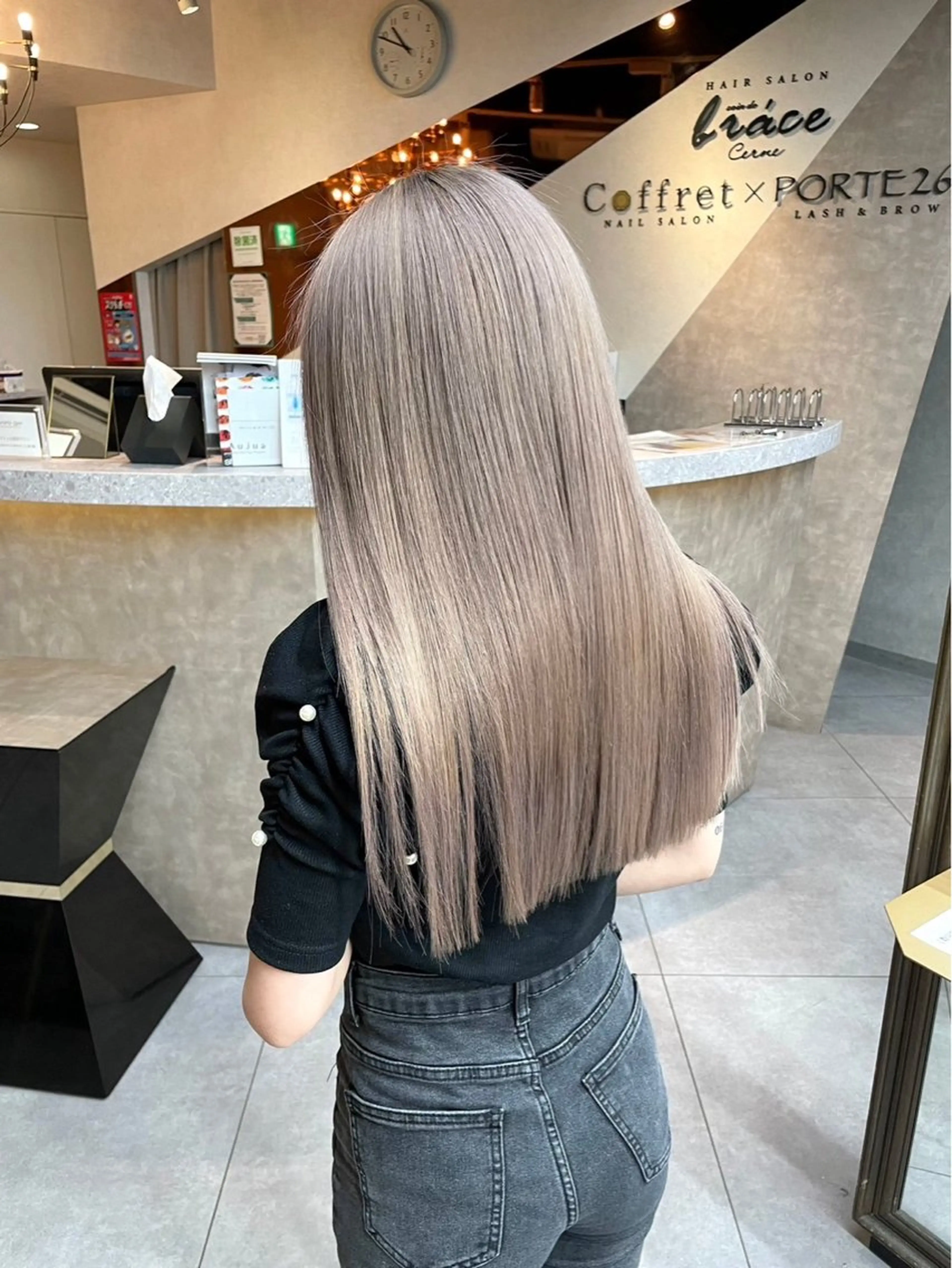 ロング カラー カット ヘアカラー トリートメント 韓国/レイヤー/ 透明感🩶ひかる🩶のヘアスタイル