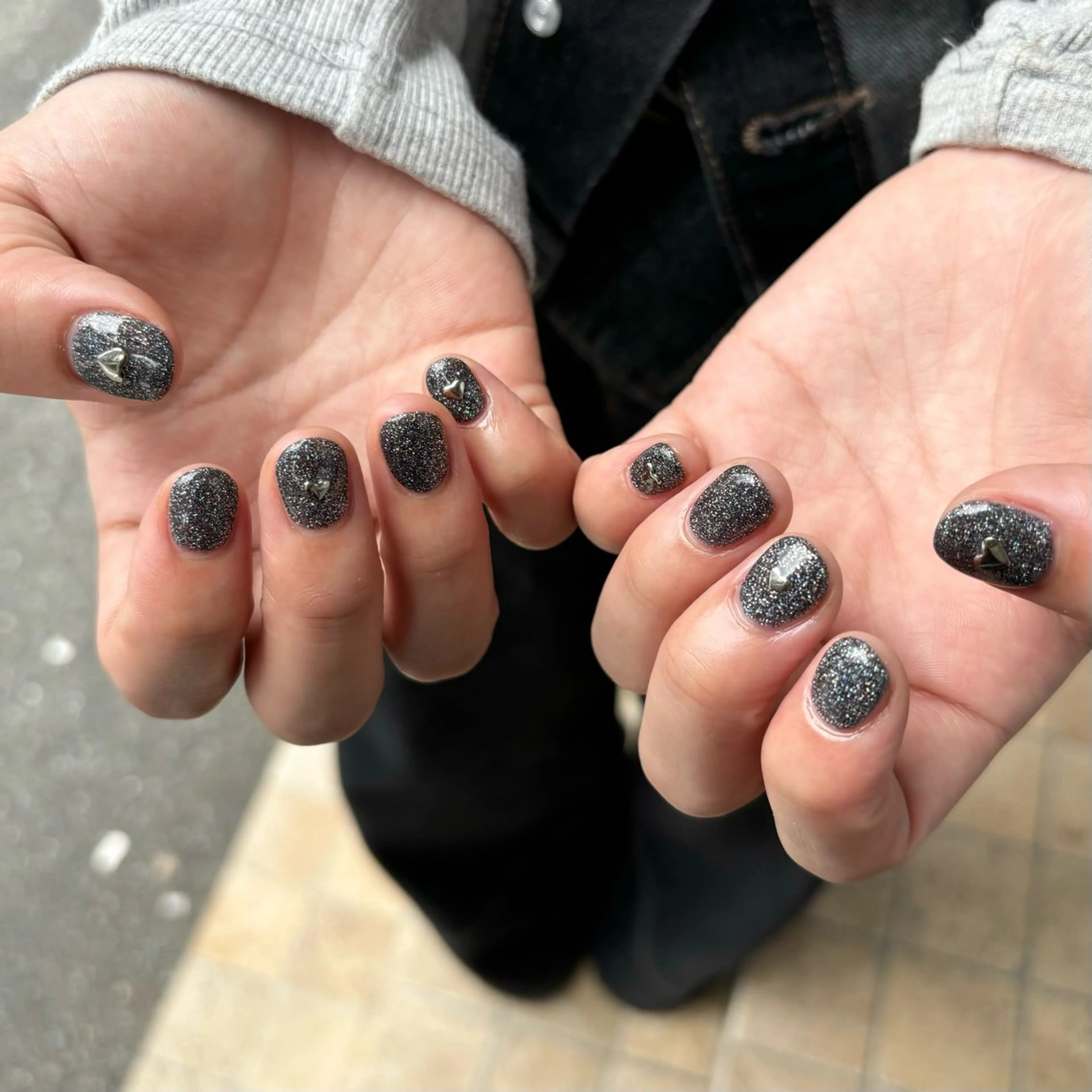 ネイル フラッシュネイル ハンドネイル 荒巻 めいのネイルデザイン