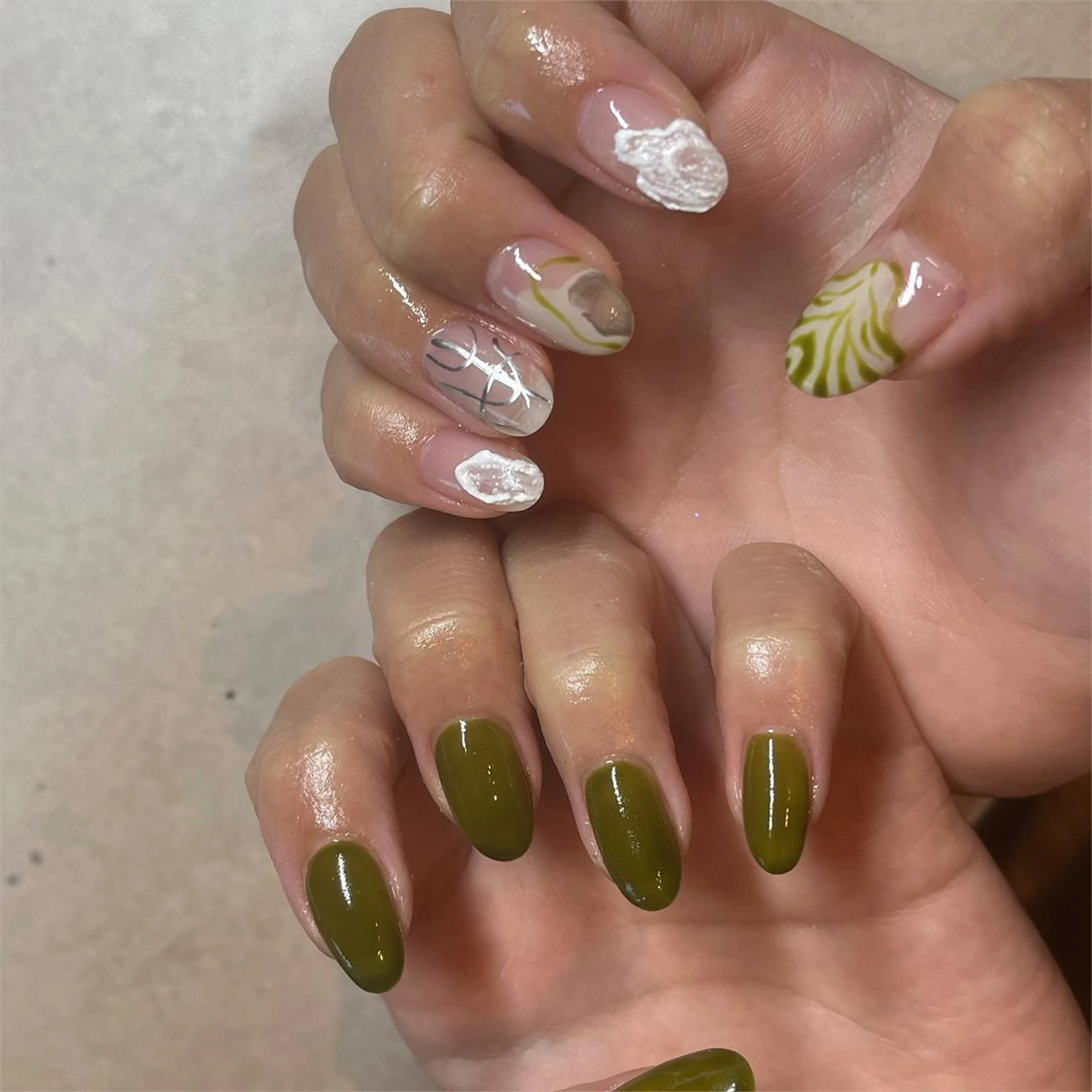 ネイル アニマル柄 フリーランス¨̮⃝ ネイリストOKADAのネイルデザイン