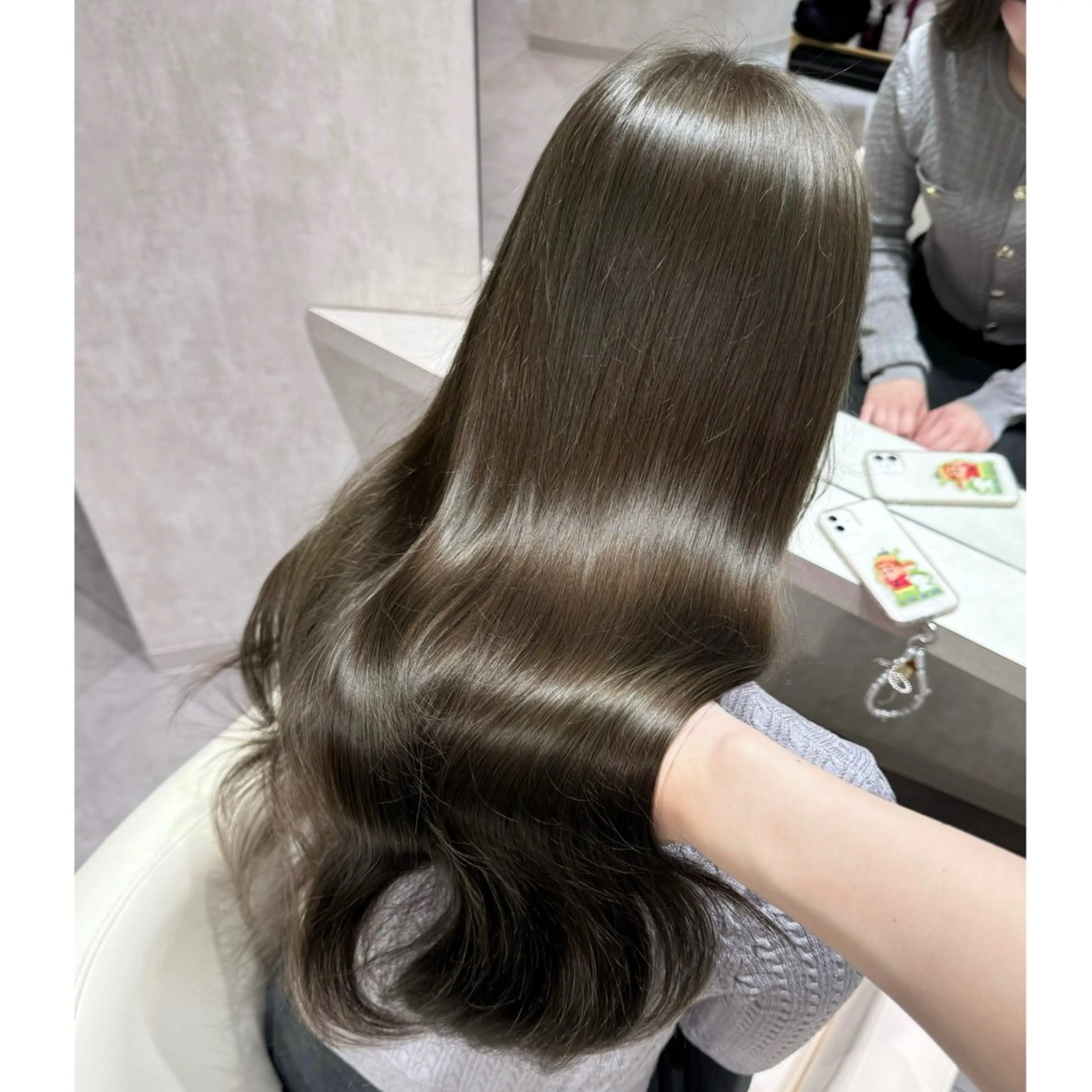 ロング カラー ヘアカラー miyu /トレンド カラー×艶髪のヘアスタイル