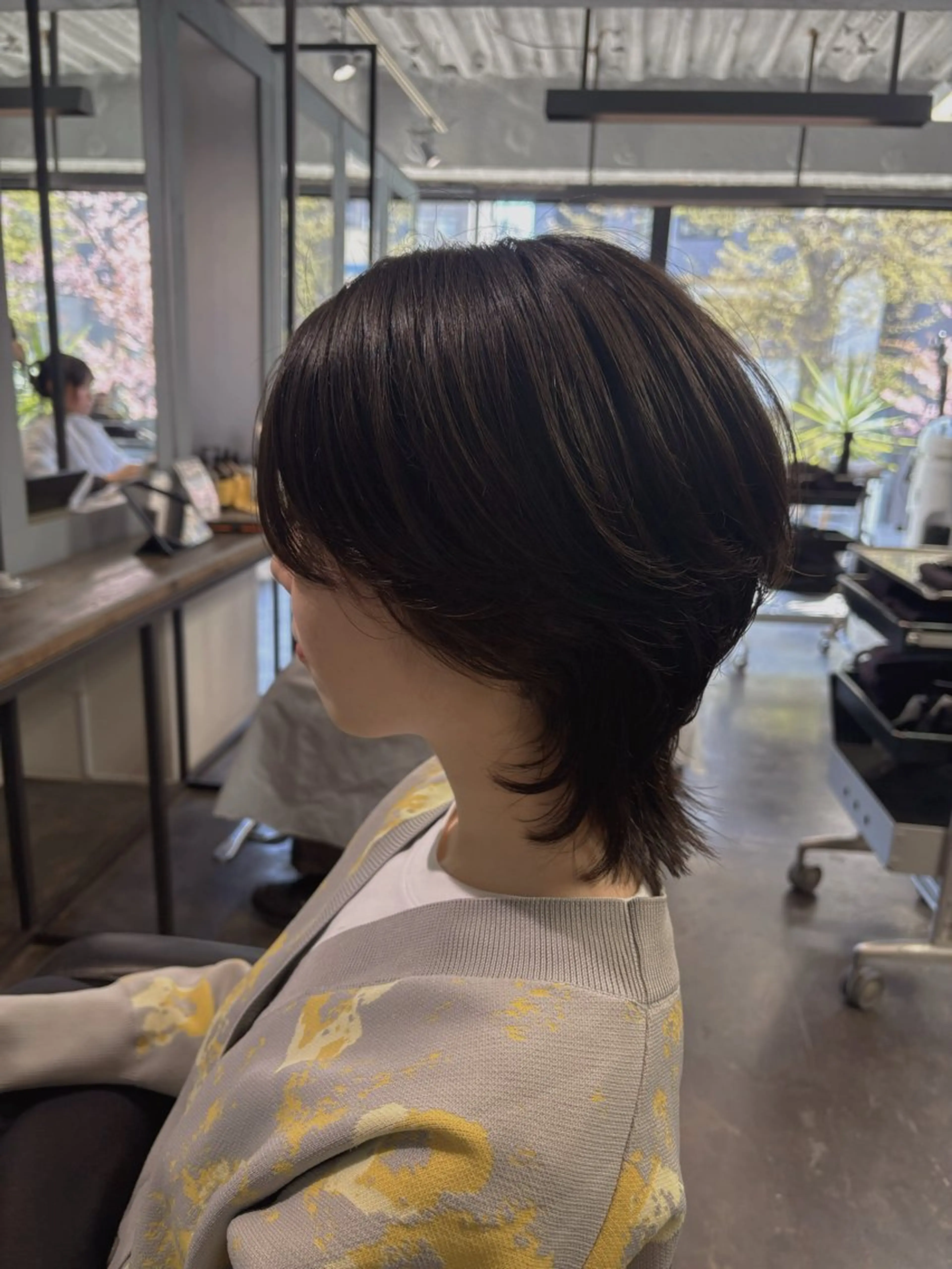 ミディアム ウルフカット カット 暖色カラー/髪質改善 🐮ユイカのヘアスタイル