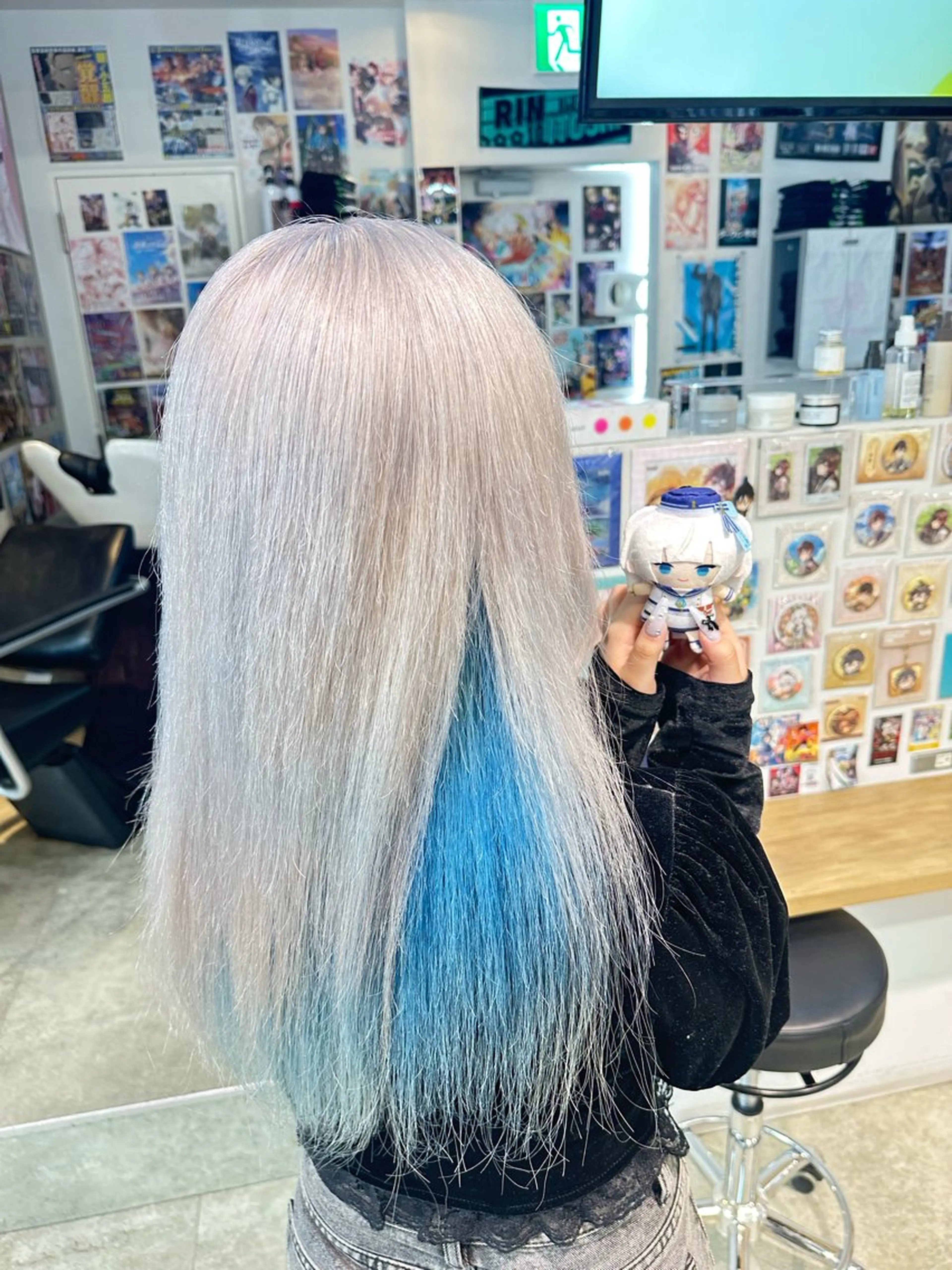 セミロング カラー あらげ 🌈推しカラー🌈ᵕのヘアスタイル