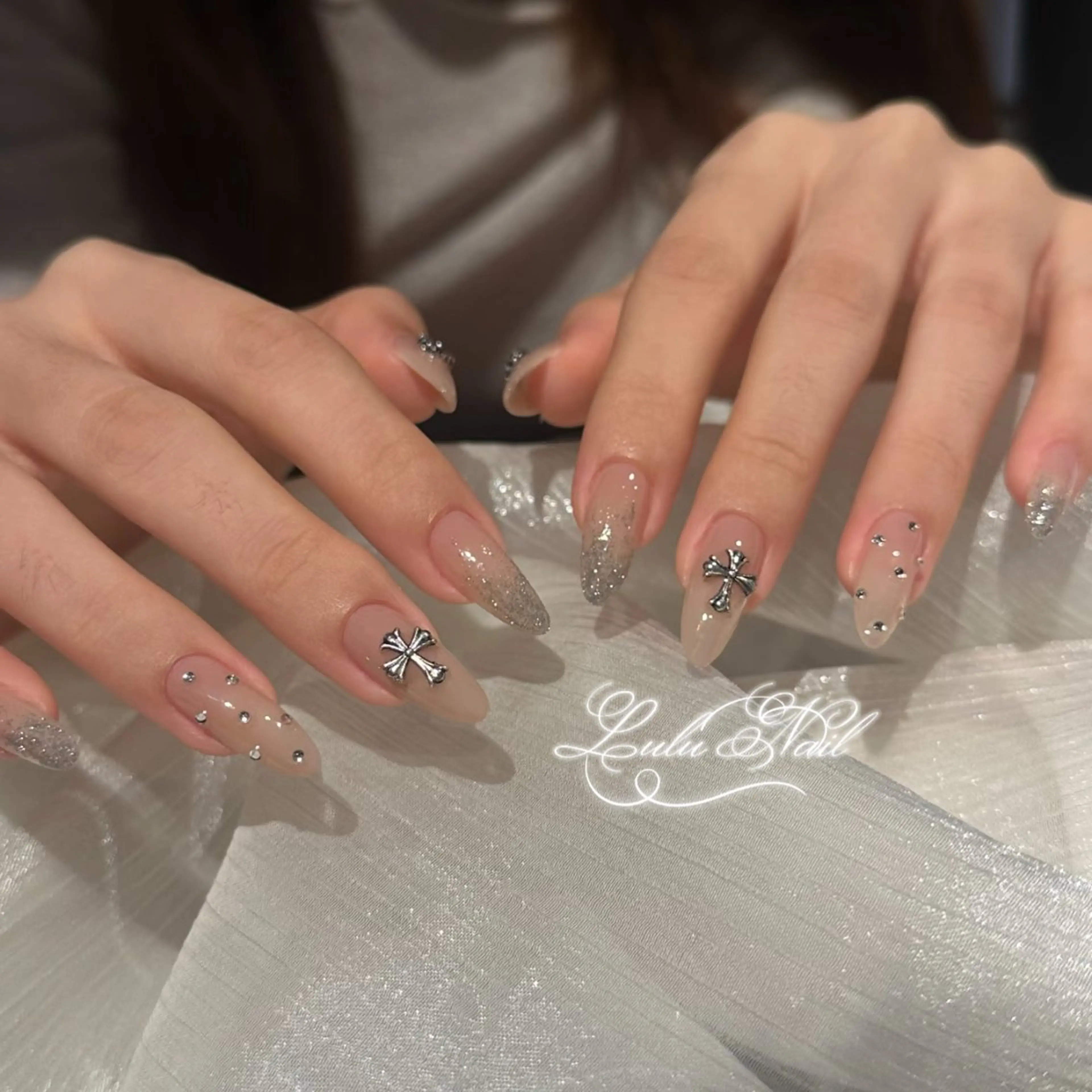 ネイル ハンドネイル Lulu Nail 🫧ユユのネイルデザイン
