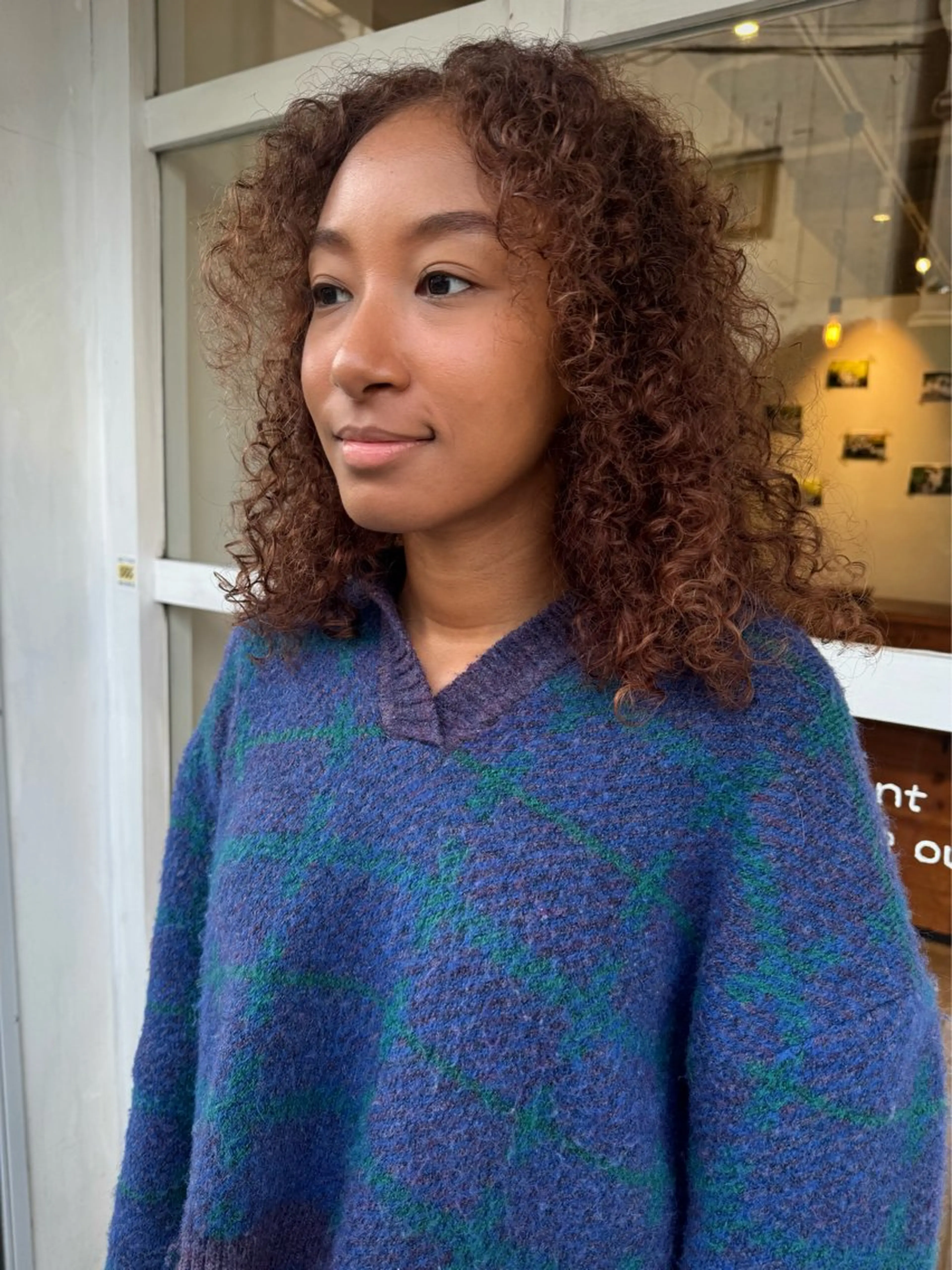 ミディアム カラー カット ヘアカラー トリートメント シカナイ アリサのヘアスタイル