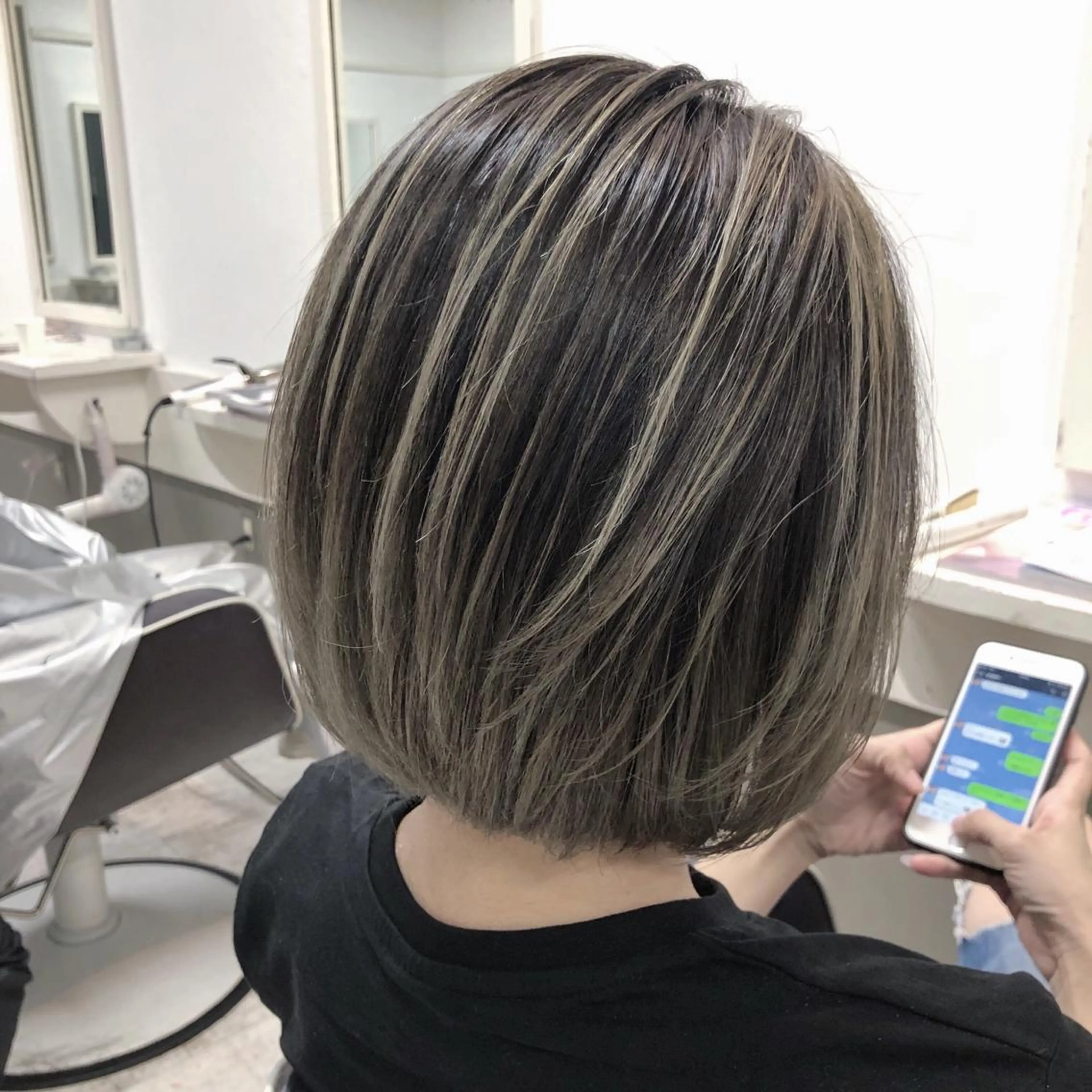 ショート カラー ヘアアレンジ バレイヤージュ ボブ レイヤーカット ヘアカラー トリートメント GiseL天神カラー 髪質改善/ブリーチのヘアスタイル