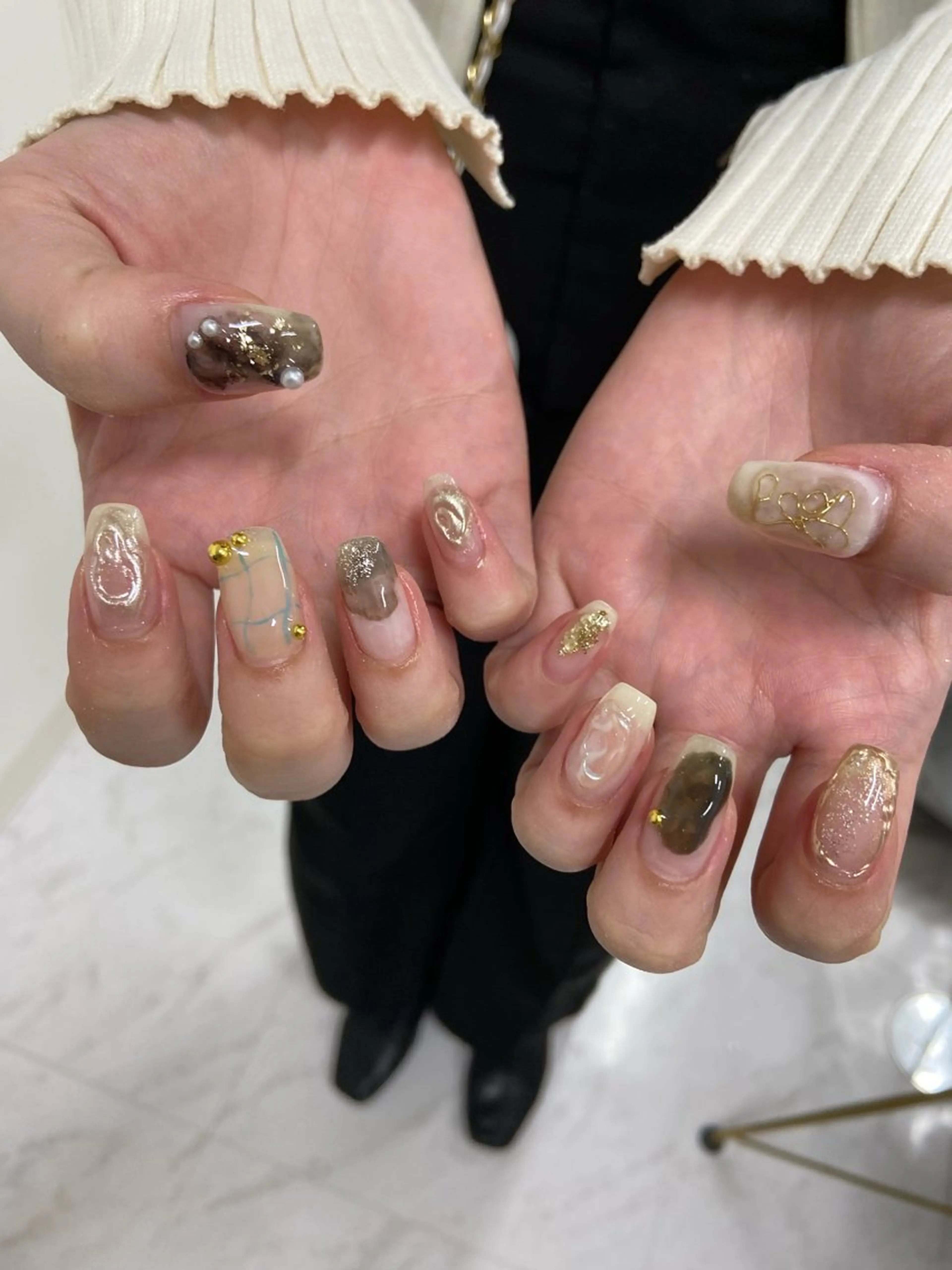 ネイル ハンドネイル HIKARI 4uまつ毛ネイルのネイルデザイン