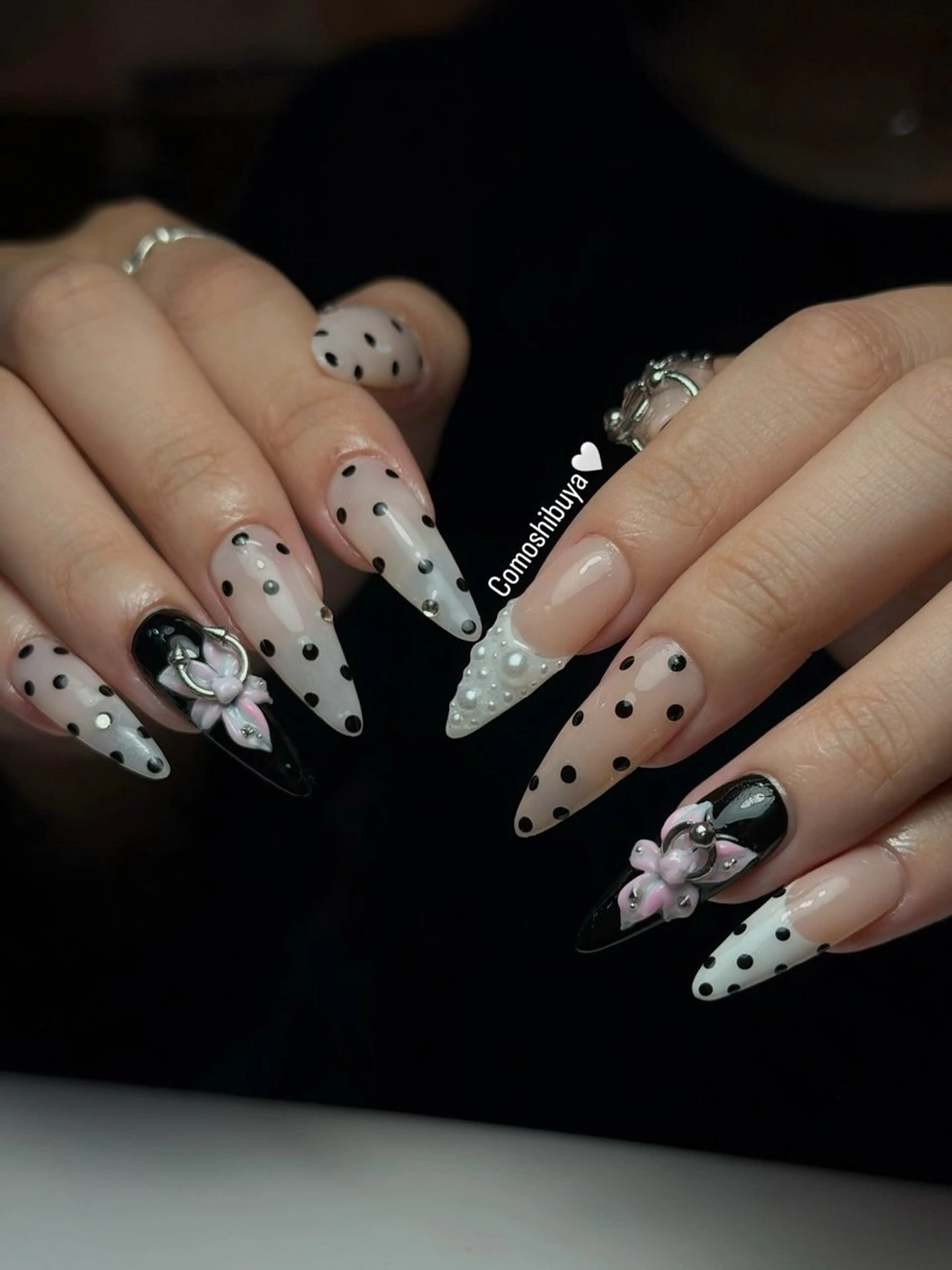 ネイル 韓国ネイル シンプルネイル ワンホンネイル ハンドネイル CoMo Nailのネイルデザイン