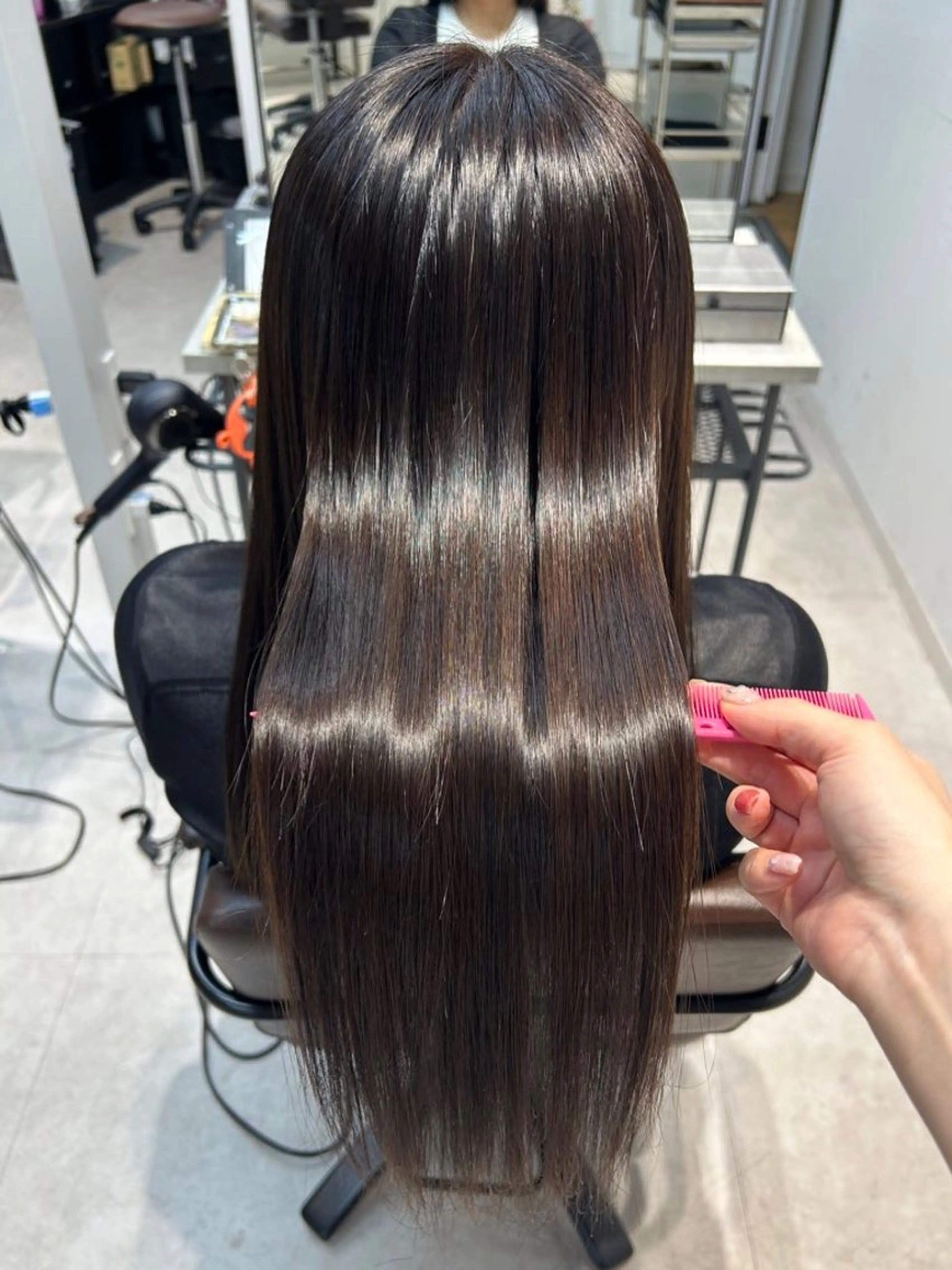 ロング カラー ヘアカラー 縮毛矯正 ninaアイドル前髪 ×透明感🎀のヘアスタイル