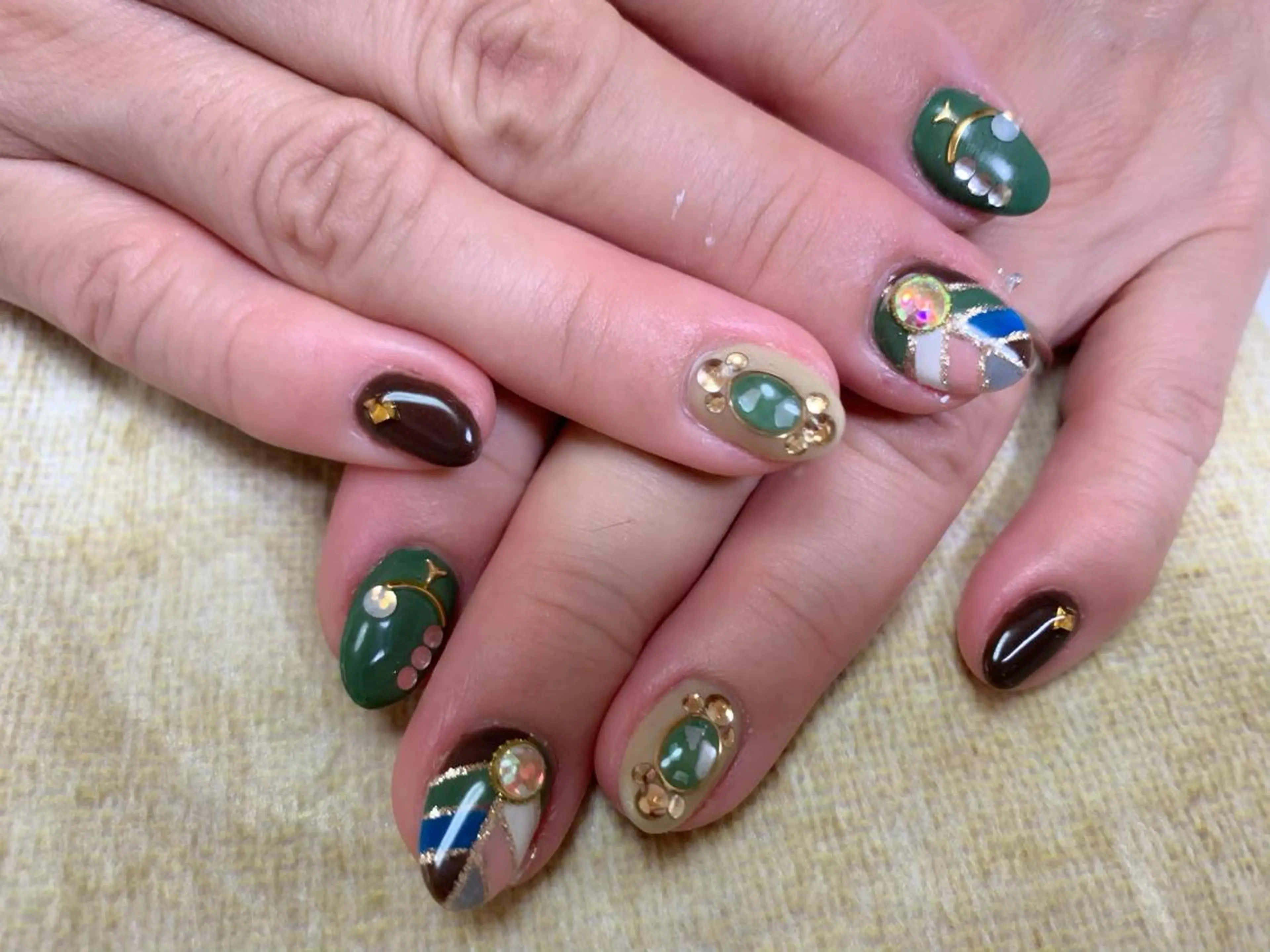 ネイル ハンドネイル an sucre baseのネイルデザイン