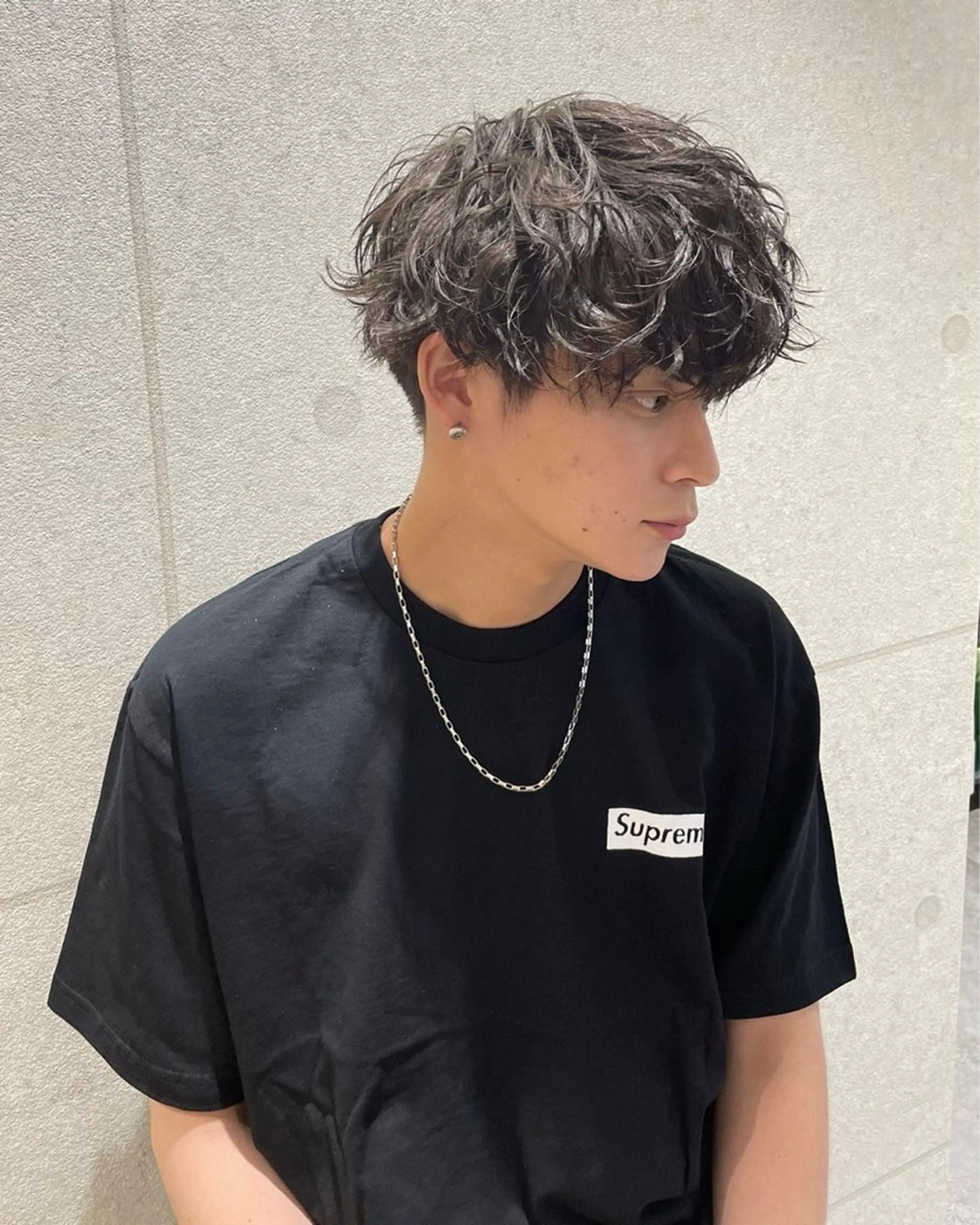 ショート カラー パーマ メンズ キッズ メンズバレイヤージュ メンズブリーチ メンズハイライト メンズインナーカラー メンズ韓国風 曲がる縮毛矯正特化 亮輔【江坂駅すぐ】のヘアスタイル