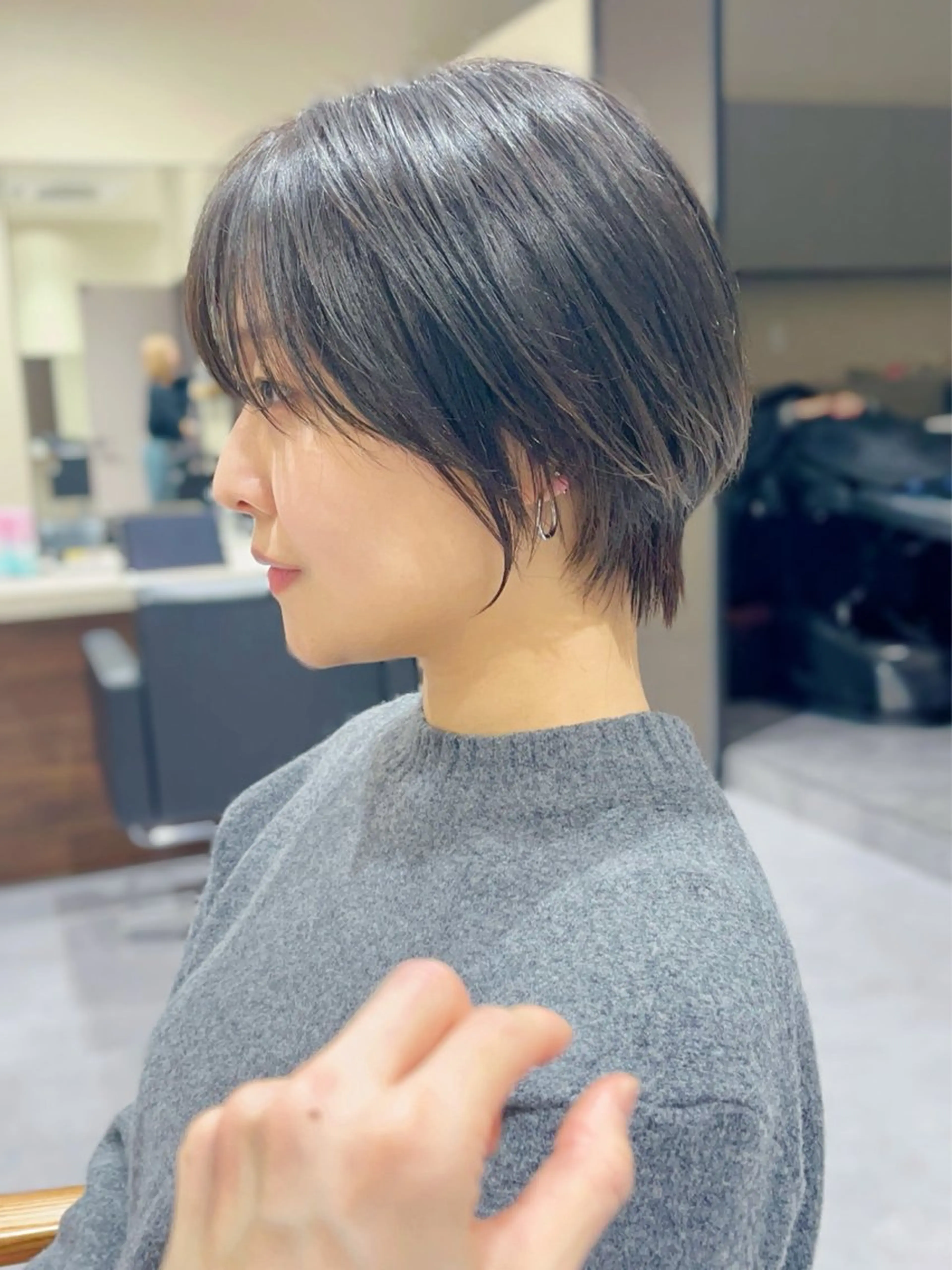 ショート カラー カット GIEN 末吉 海斗のヘアスタイル