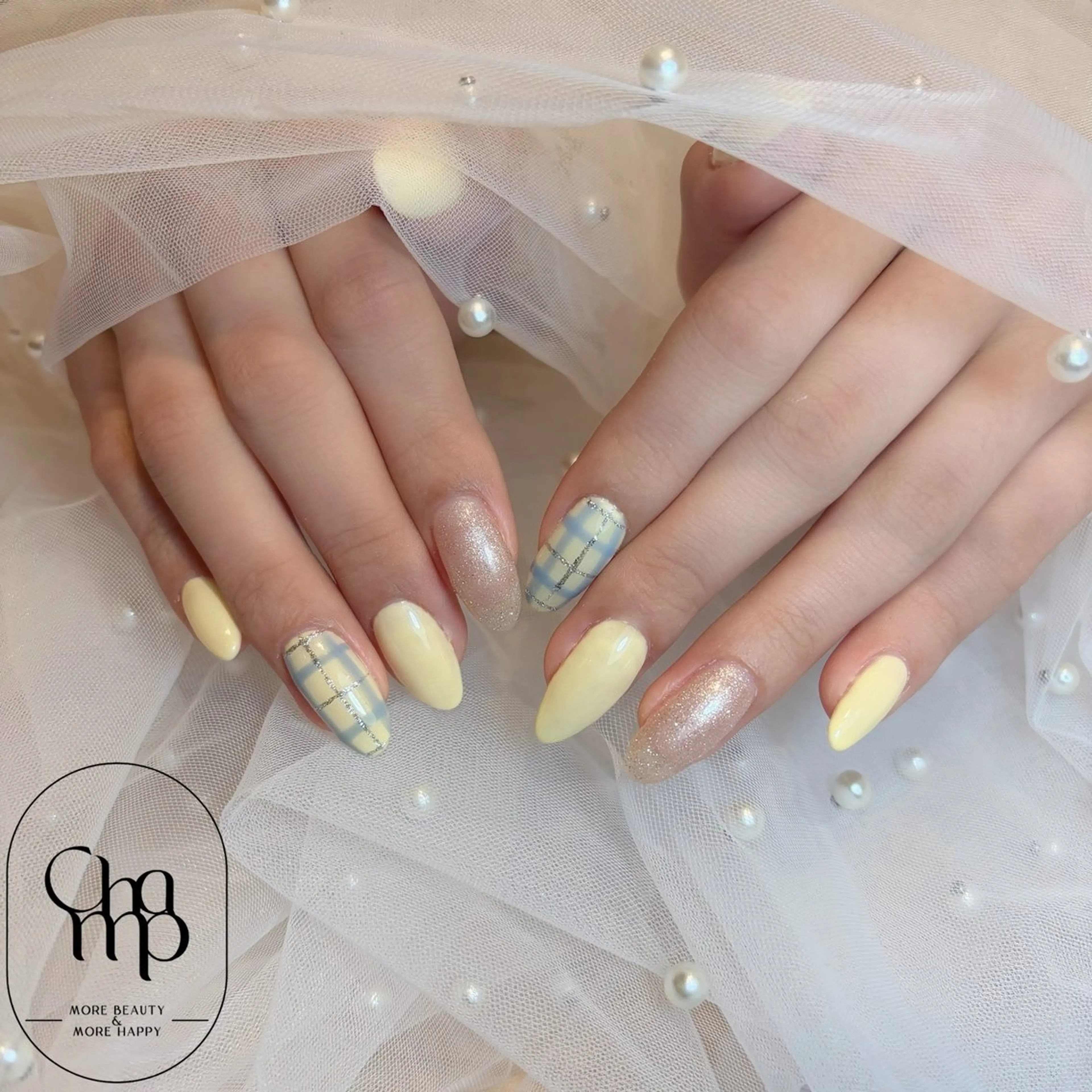 ネイル ガーリー ラメ(グリッター) 水色 パステルネイル 春ネイル ハンドネイル Champ瓢箪山店 つかもとのネイルデザイン