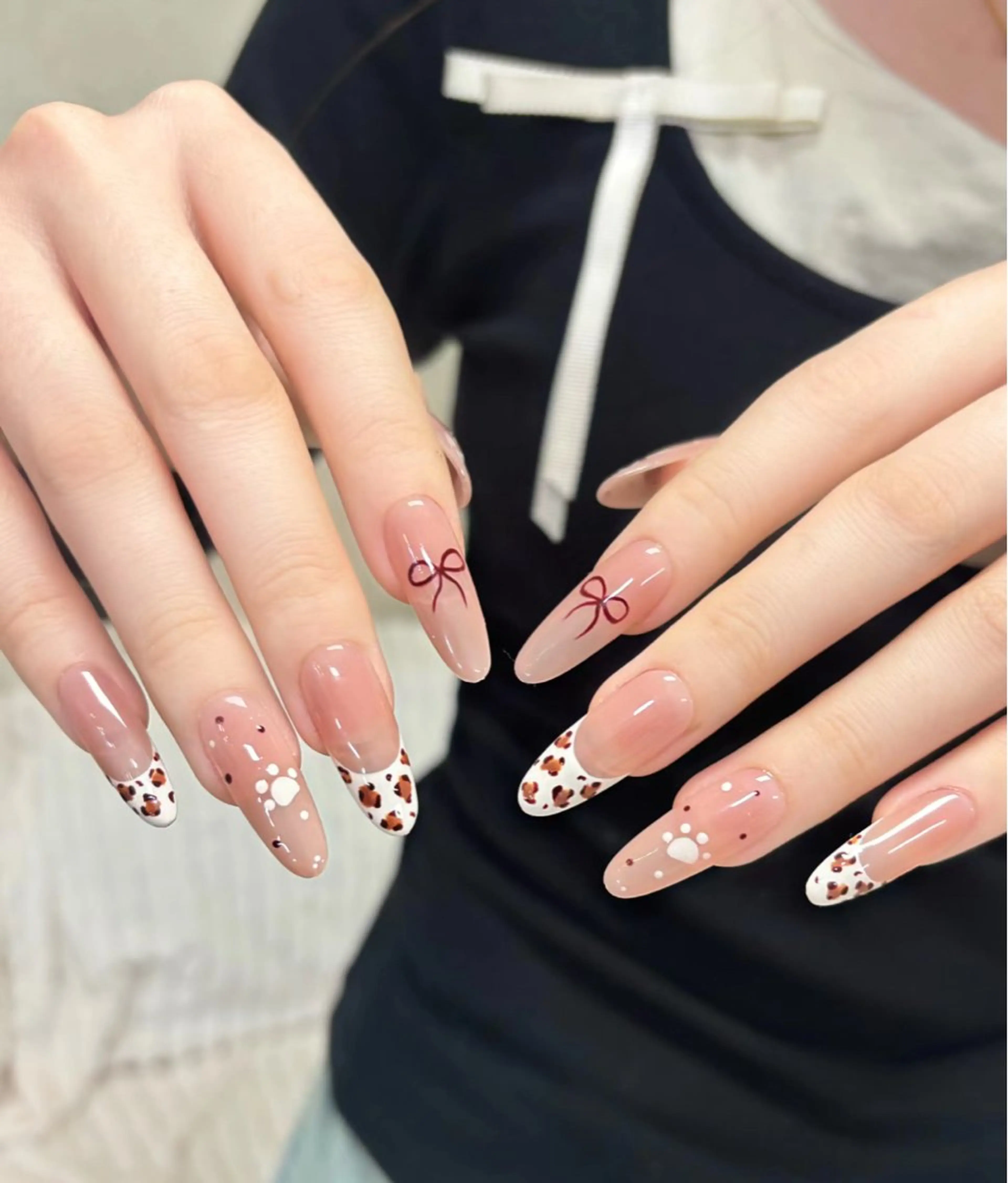 ネイル フレンチネイル キラキラネイル 韓国ネイル マグネットネイル ニュアンスネイル 🎀kira 長さだし💗モチ最高のネイルデザイン