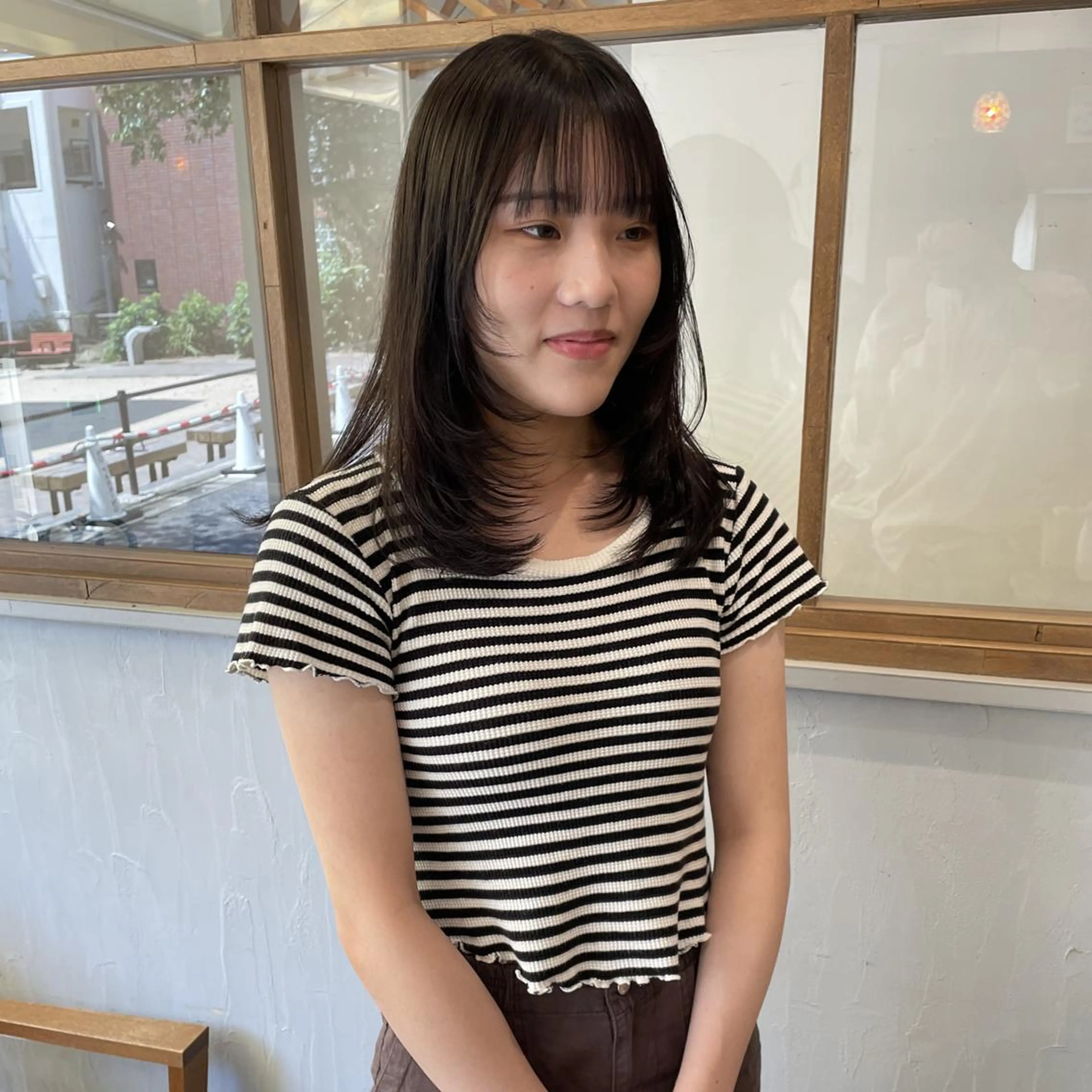 セミロング カラー カット ヘアカラー トリートメント 神戸元町店 スタッフのヘアスタイル