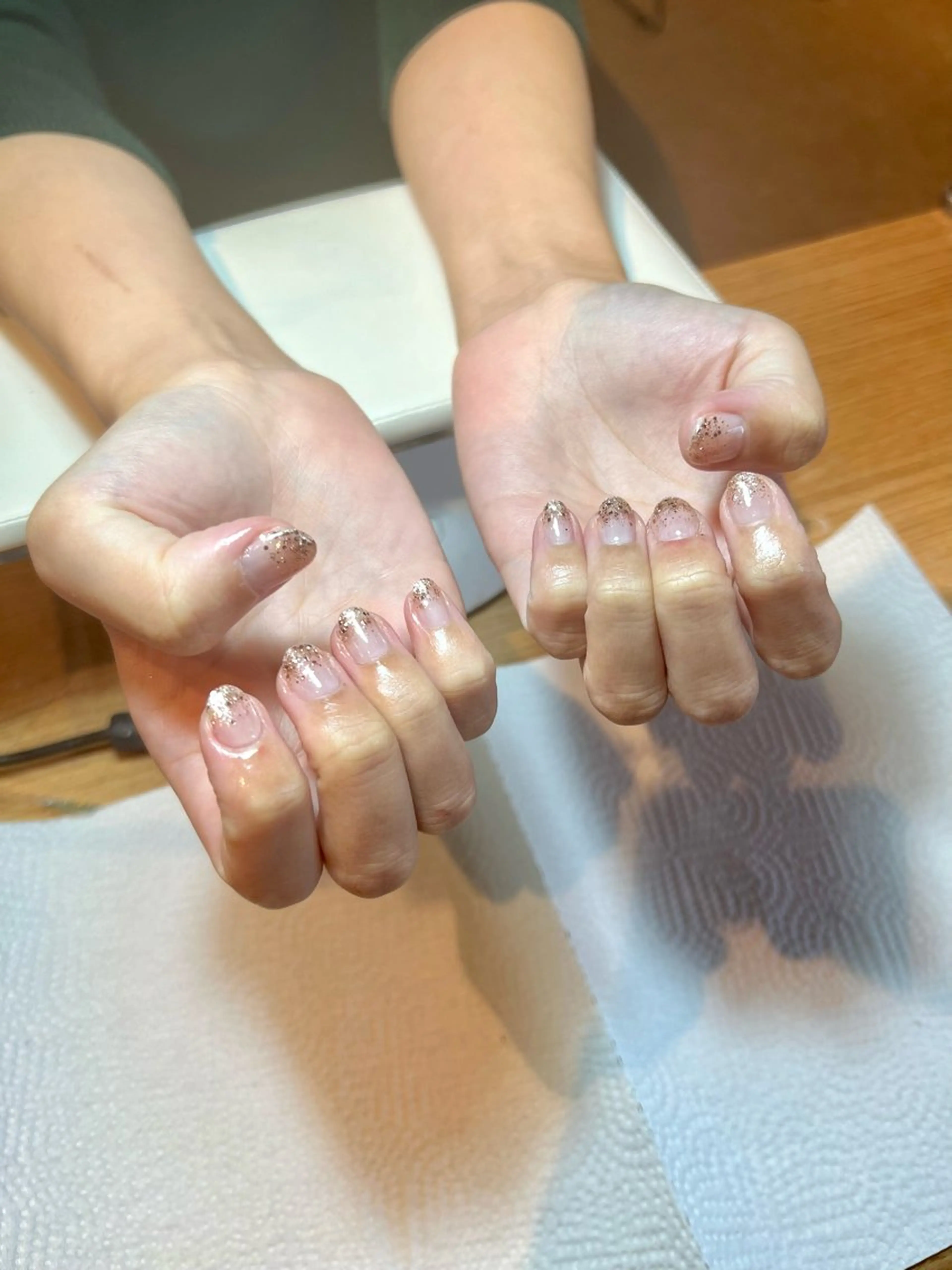 ネイル ラメ(グリッター) ラメグラデーション ハンドネイル .Etel atelier.のネイルデザイン