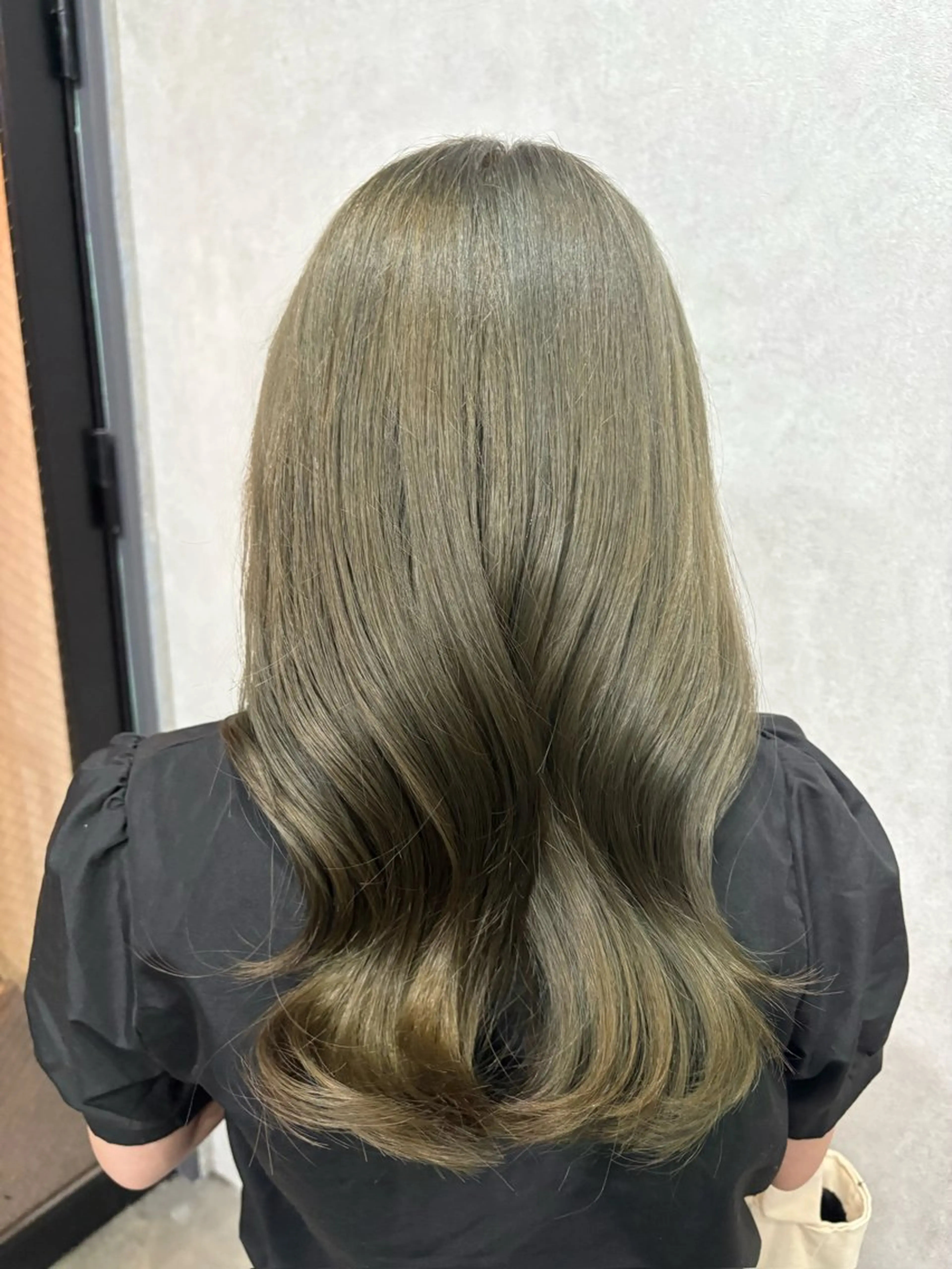 ロング カラー ヘアカラー トリートメント 天神/ハイトーン/艶 カラー/Miharuのヘアスタイル