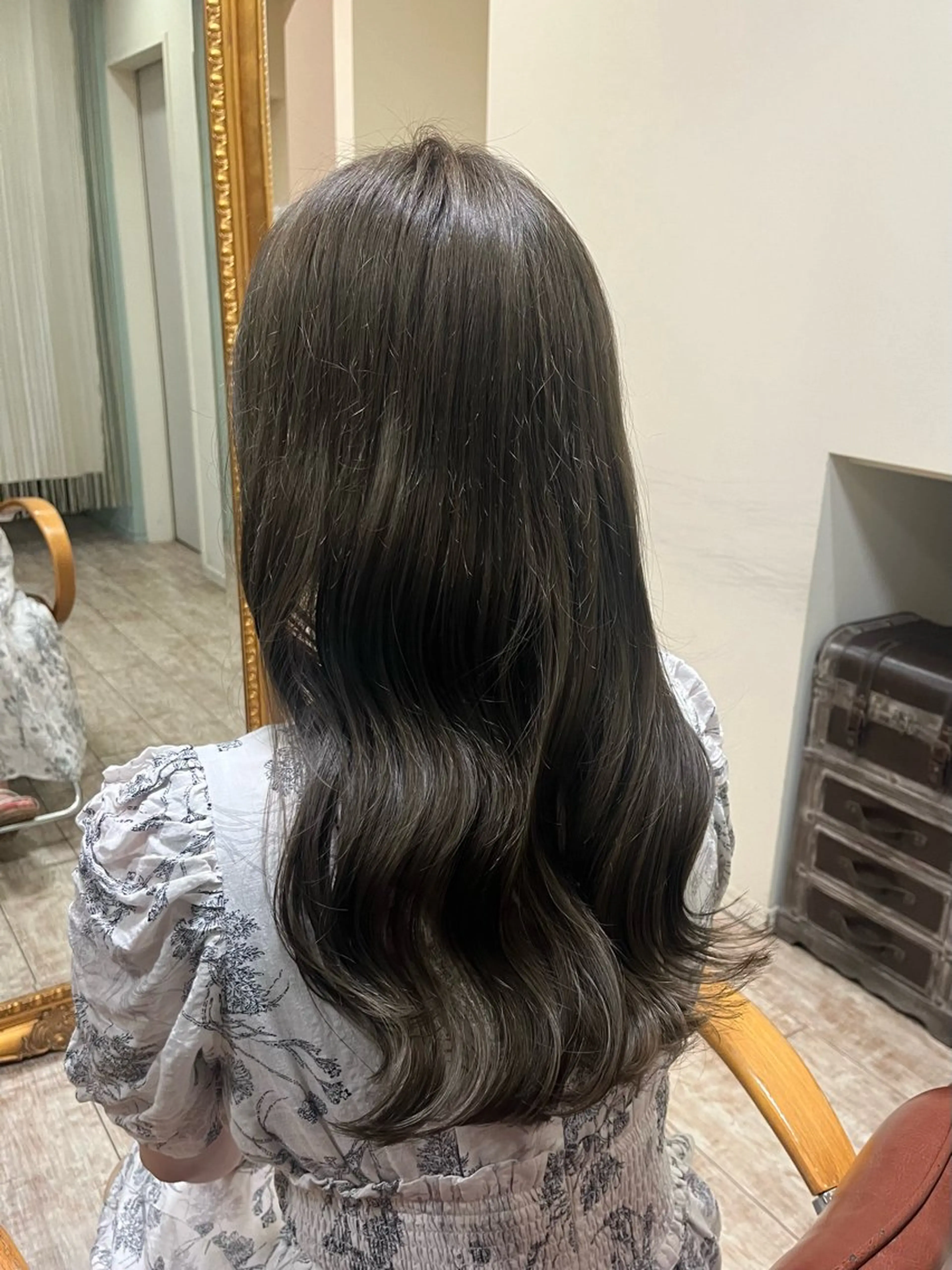 ロング カット ヘアカラー 【艶髪カラー】 omiのヘアスタイル