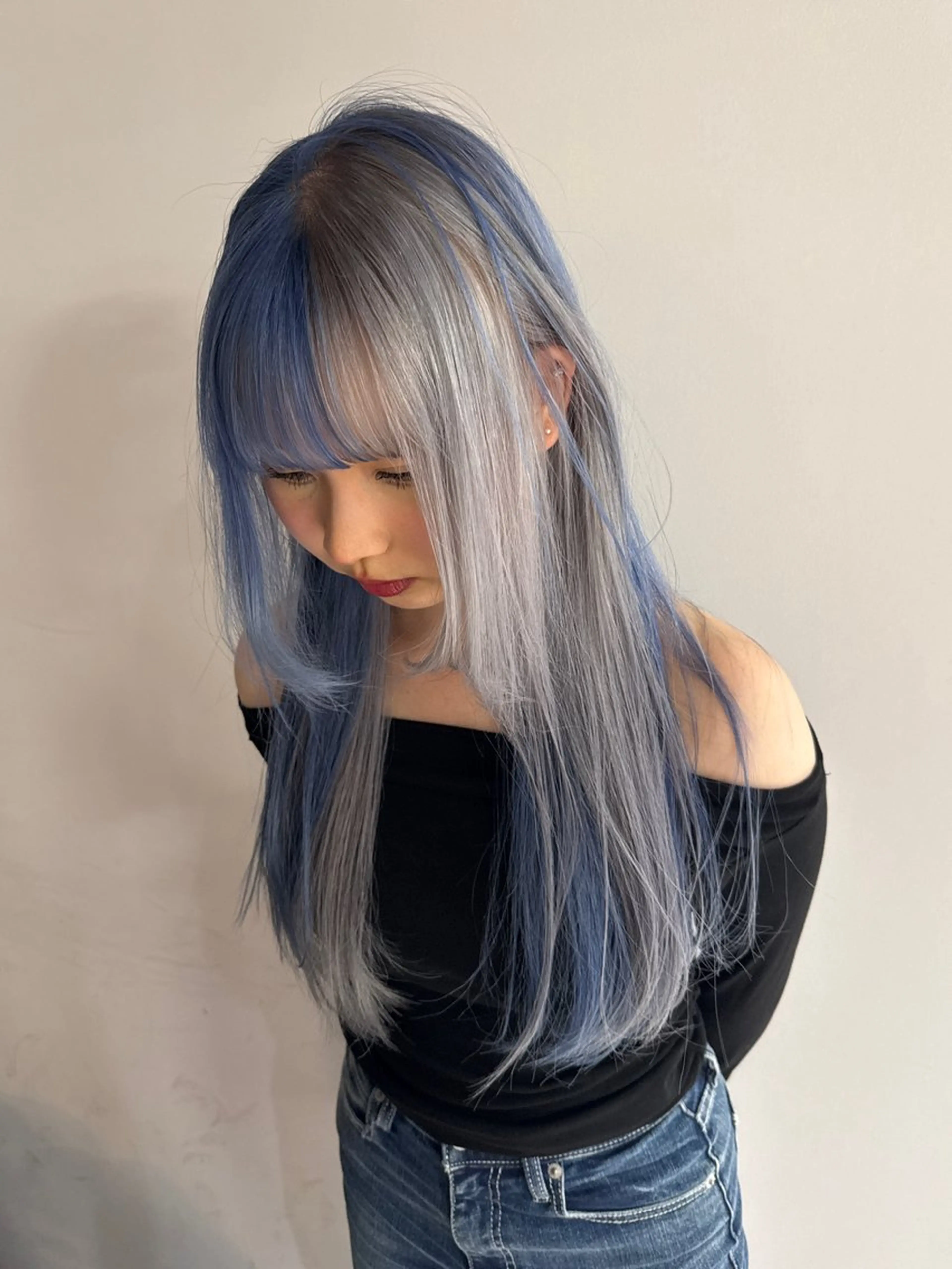 ロング カラー 近藤 詩桜のヘアスタイル