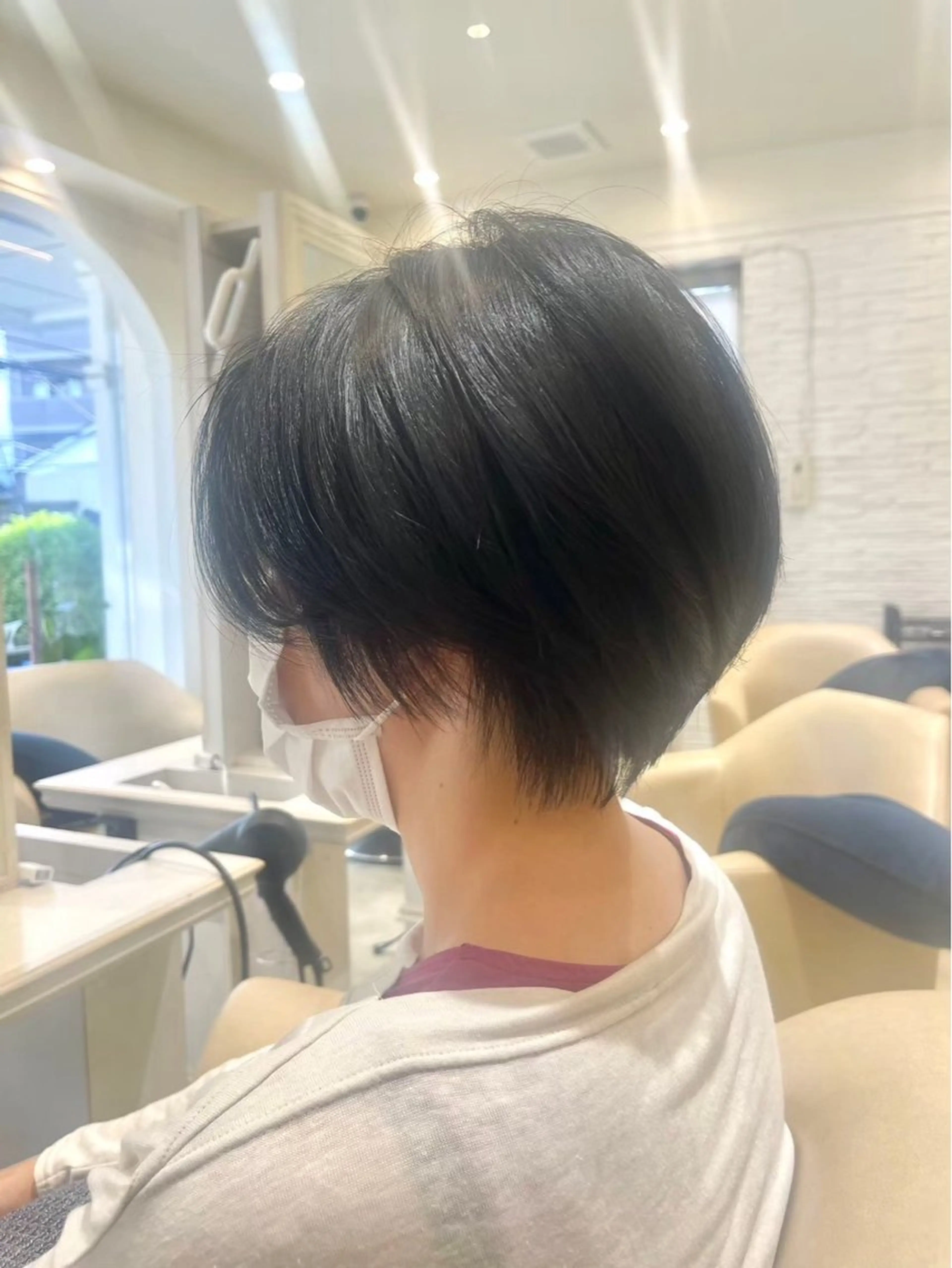 ショート amie by afloatのヘアスタイル