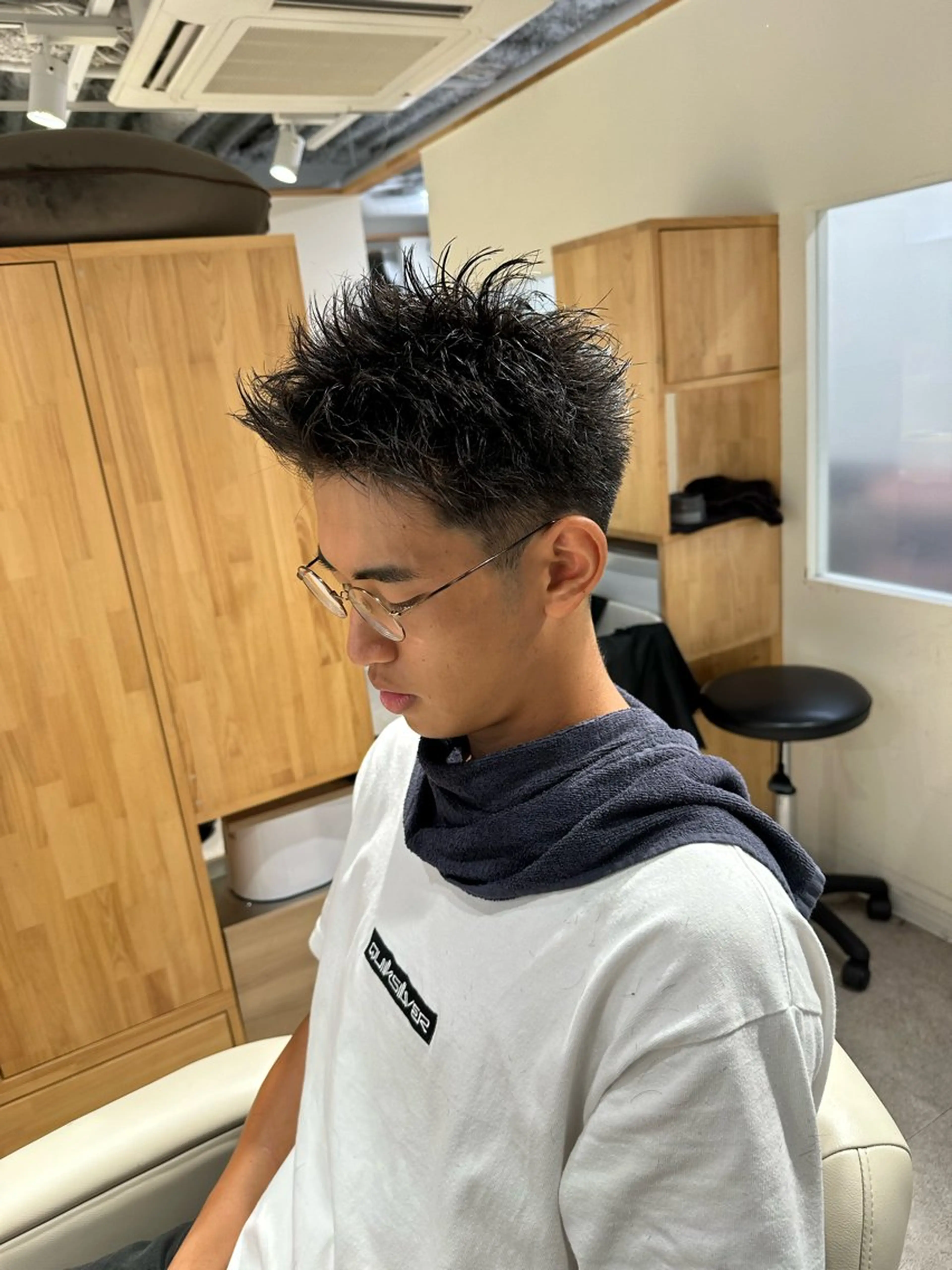 メンズ スパイキーショート カット 髪質改善＆メンズ パーマ ひぐちのヘアスタイル