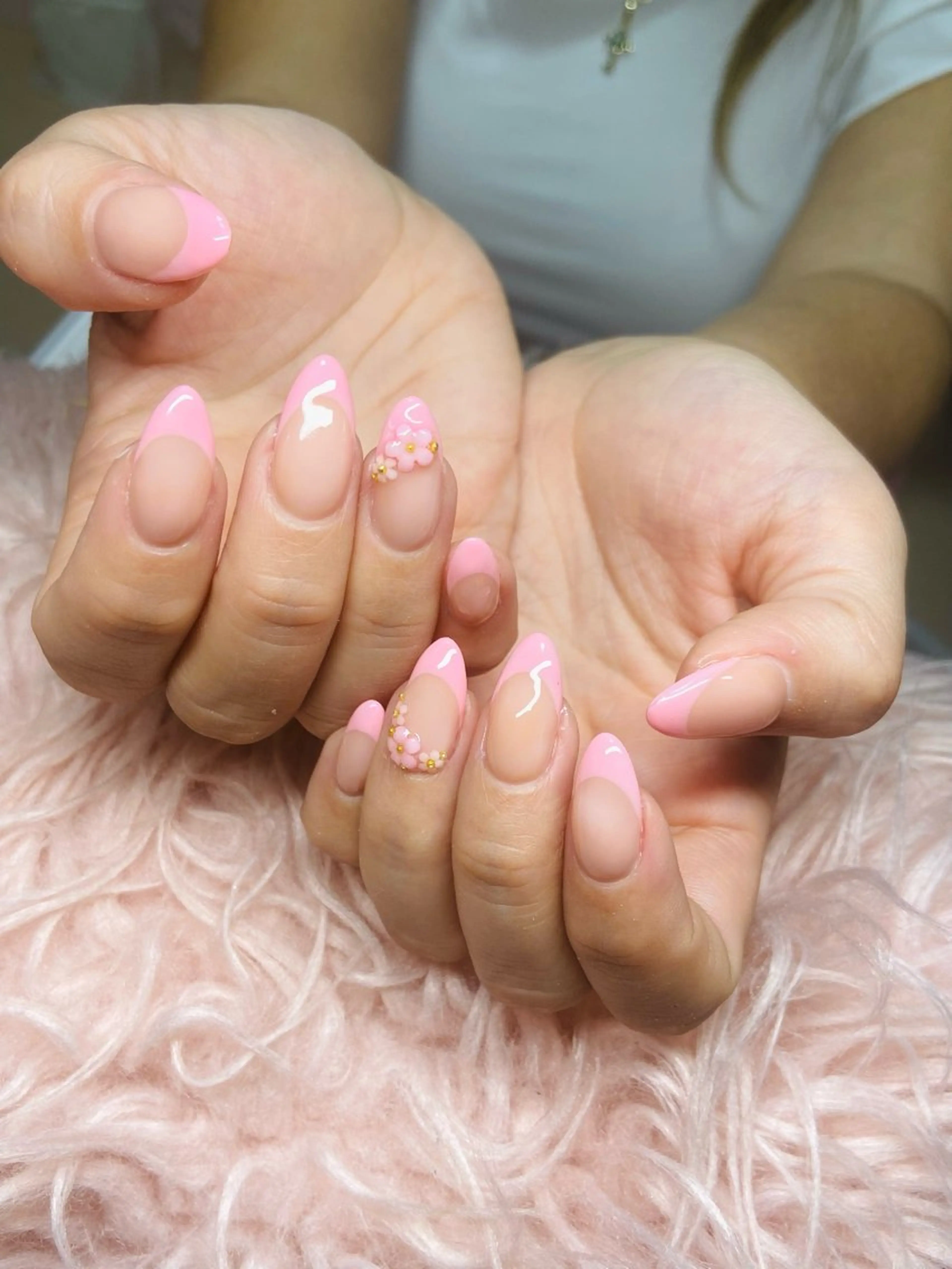 ネイル フレンチネイル ハンドネイル HandSnail 座間自宅ネイルサロンのネイルデザイン