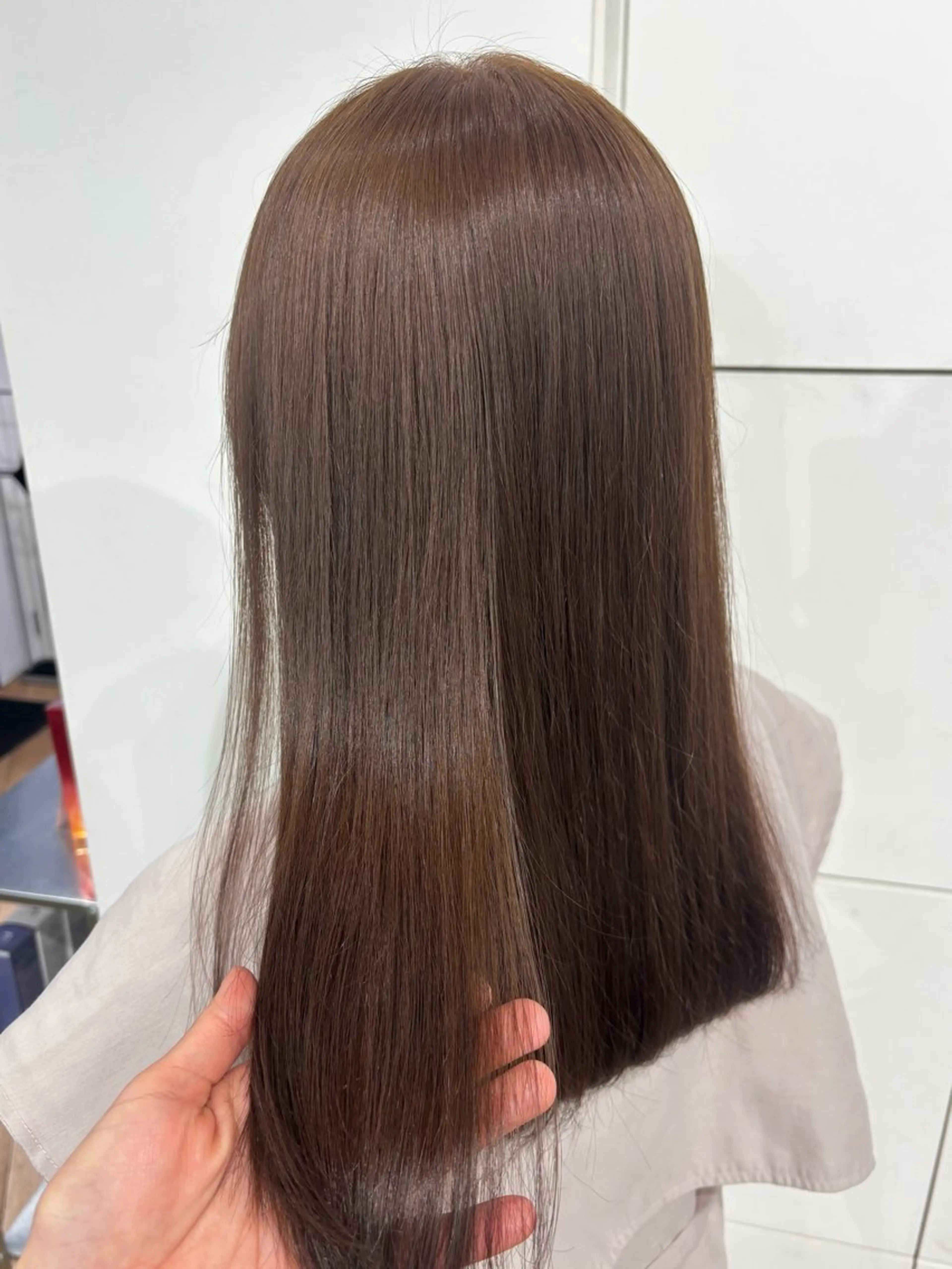 セミロング ヘアカラー トリートメント ブリーチ透明感カラー 🍀mizuki🍀のヘアスタイル
