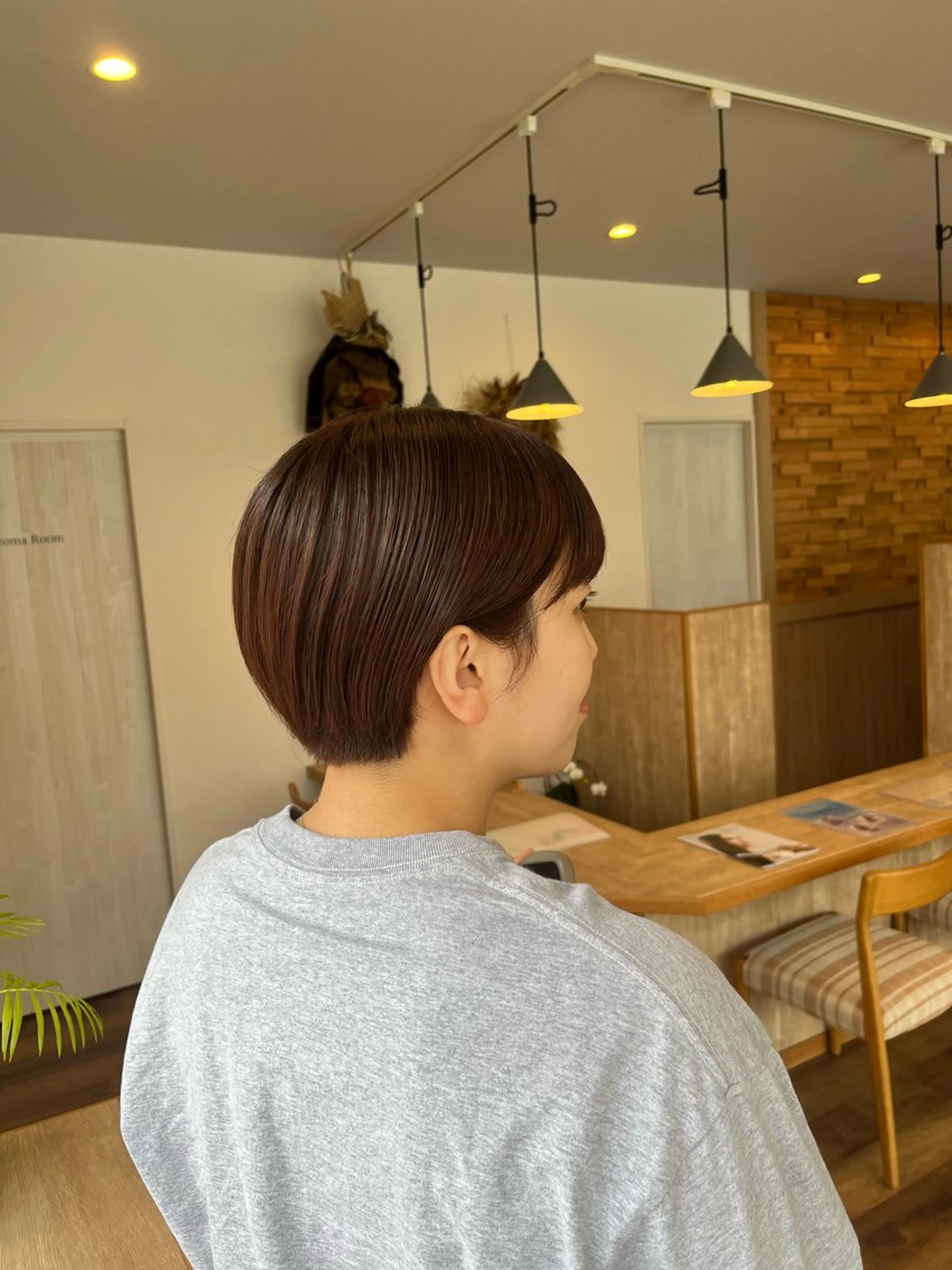 カラー 宮本 楓のヘアスタイル