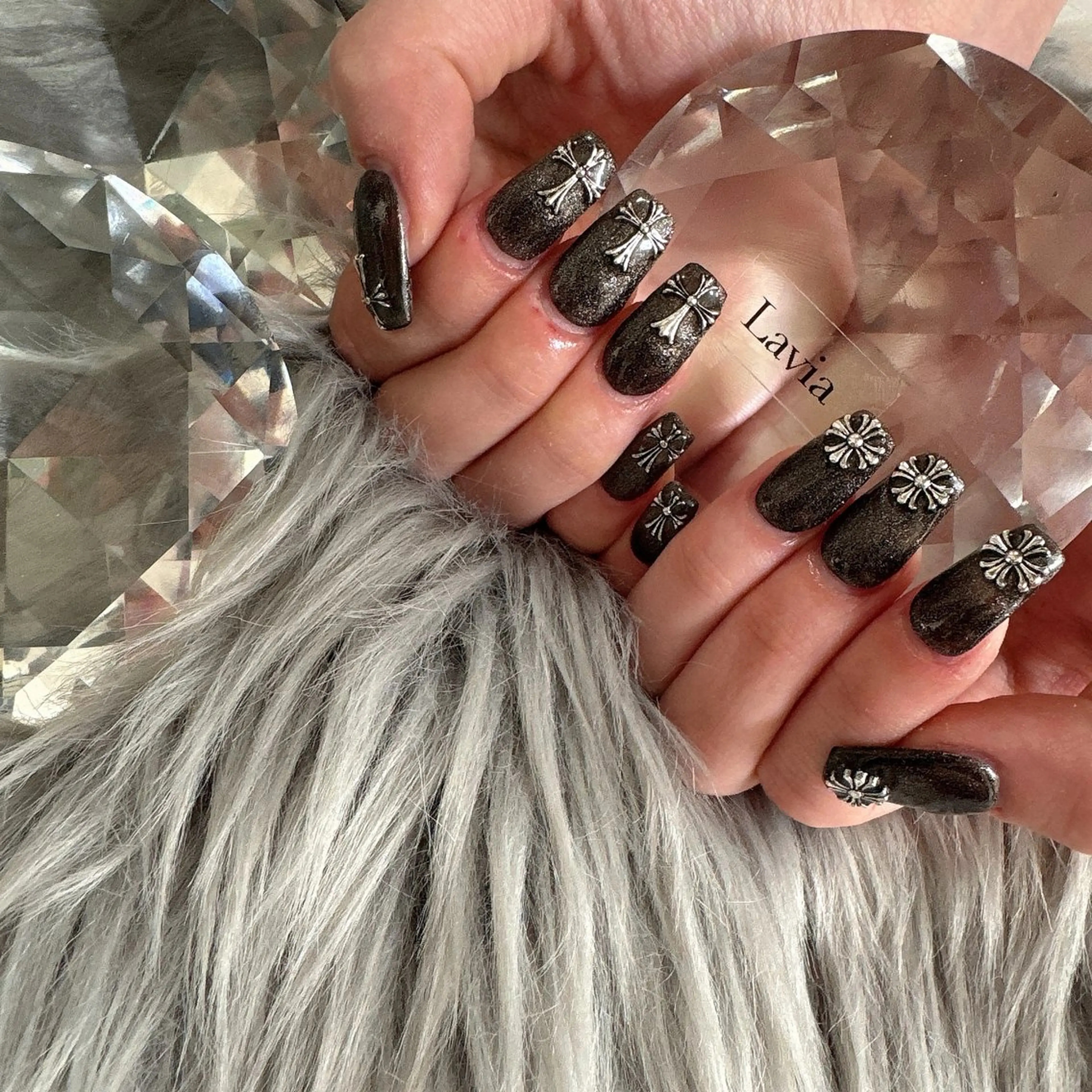 ネイル lavia🖤 ayumiのネイルデザイン