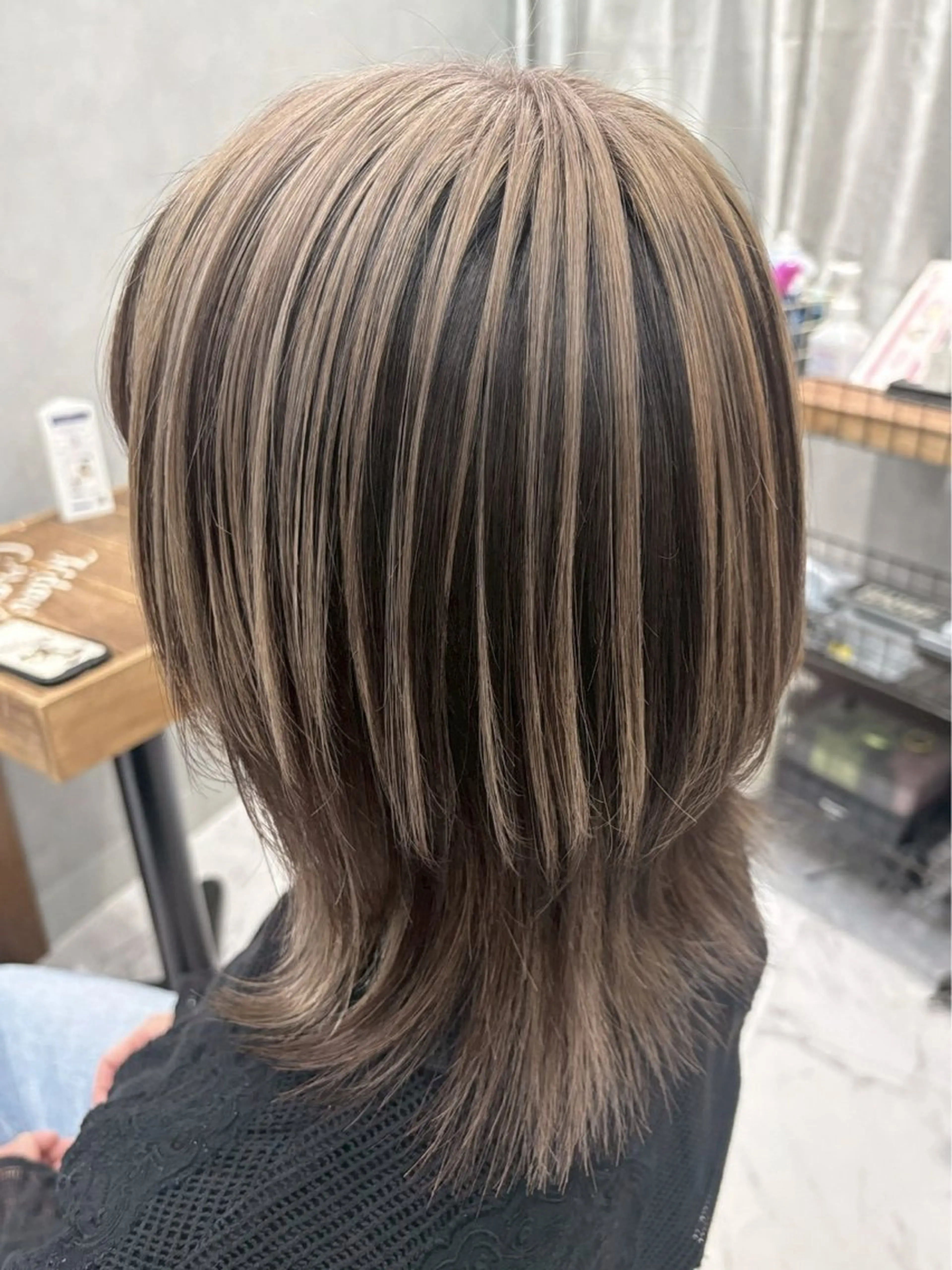 セミロング カラー カット ヘアカラー トリートメント ハイトーン/韓国風/ 艶髪/吉祥寺のヘアスタイル