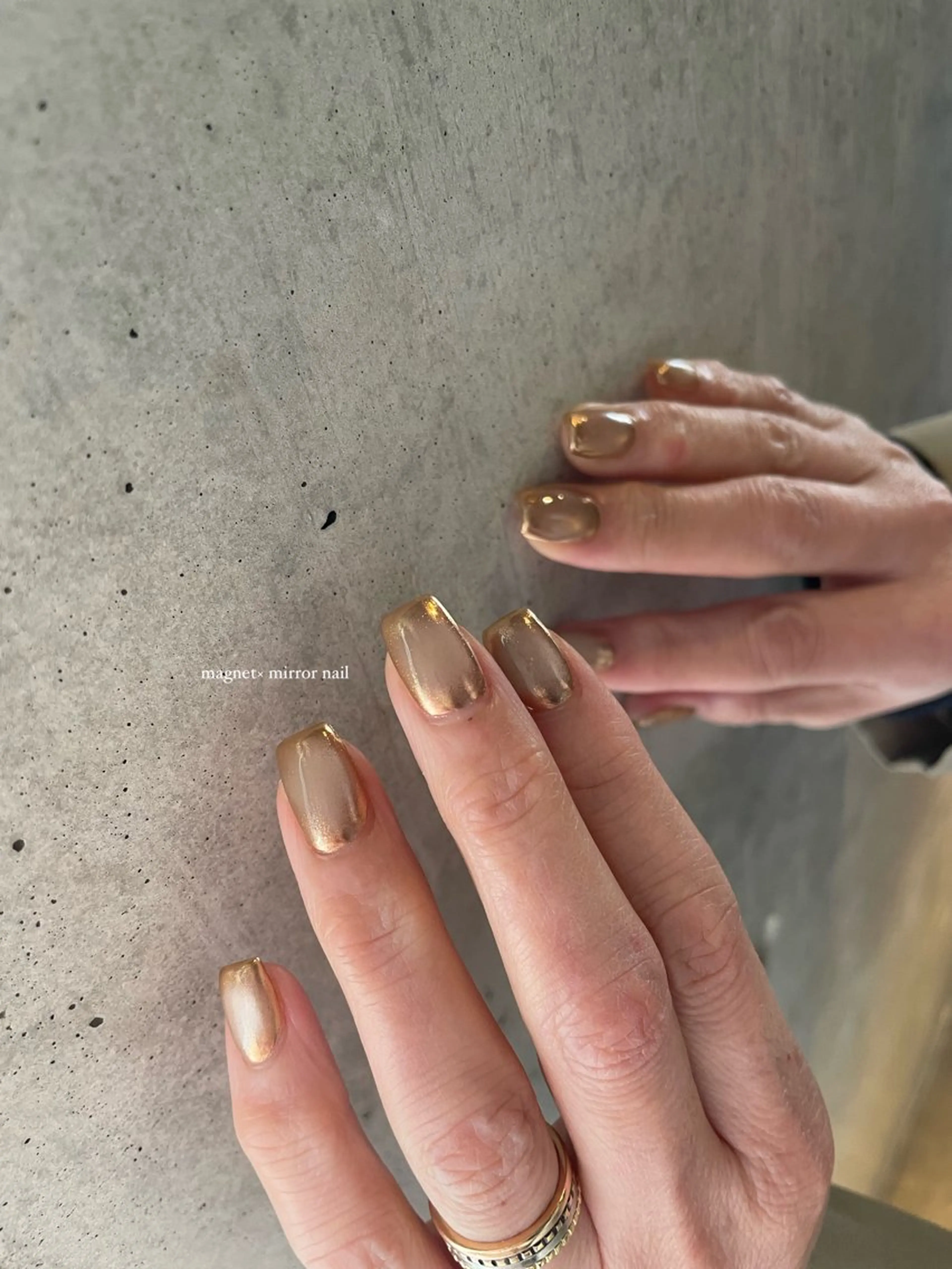 ネイル マグネットネイル ミラーネイル Manon Yuiのネイルデザイン