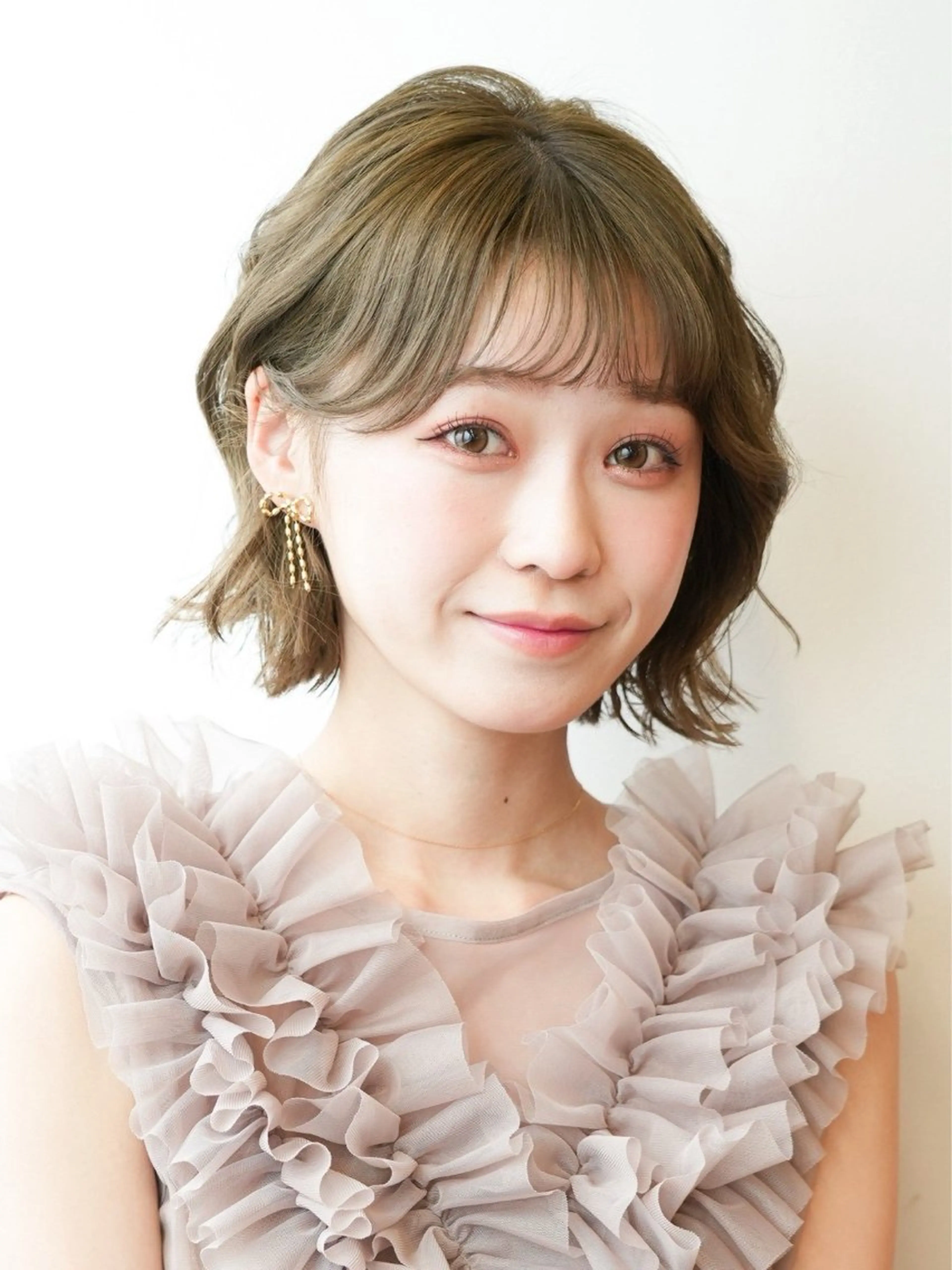 ショート 𝗠𝗜𝗞𝗨︎ ︎✦︎.ワンカラーのヘアスタイル