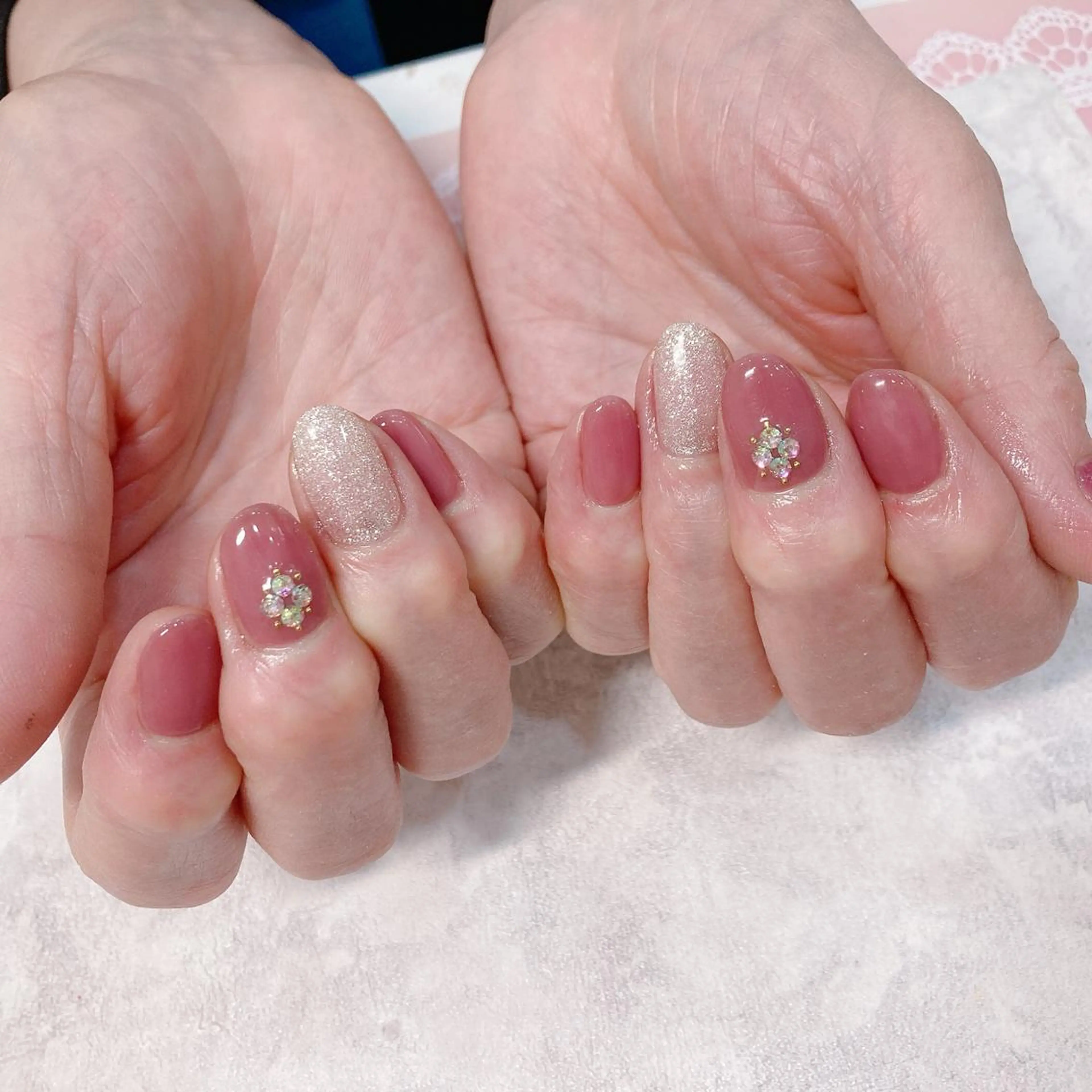 ネイル バニーアイズ　ネイル ニューオータニ博多店のネイルデザイン