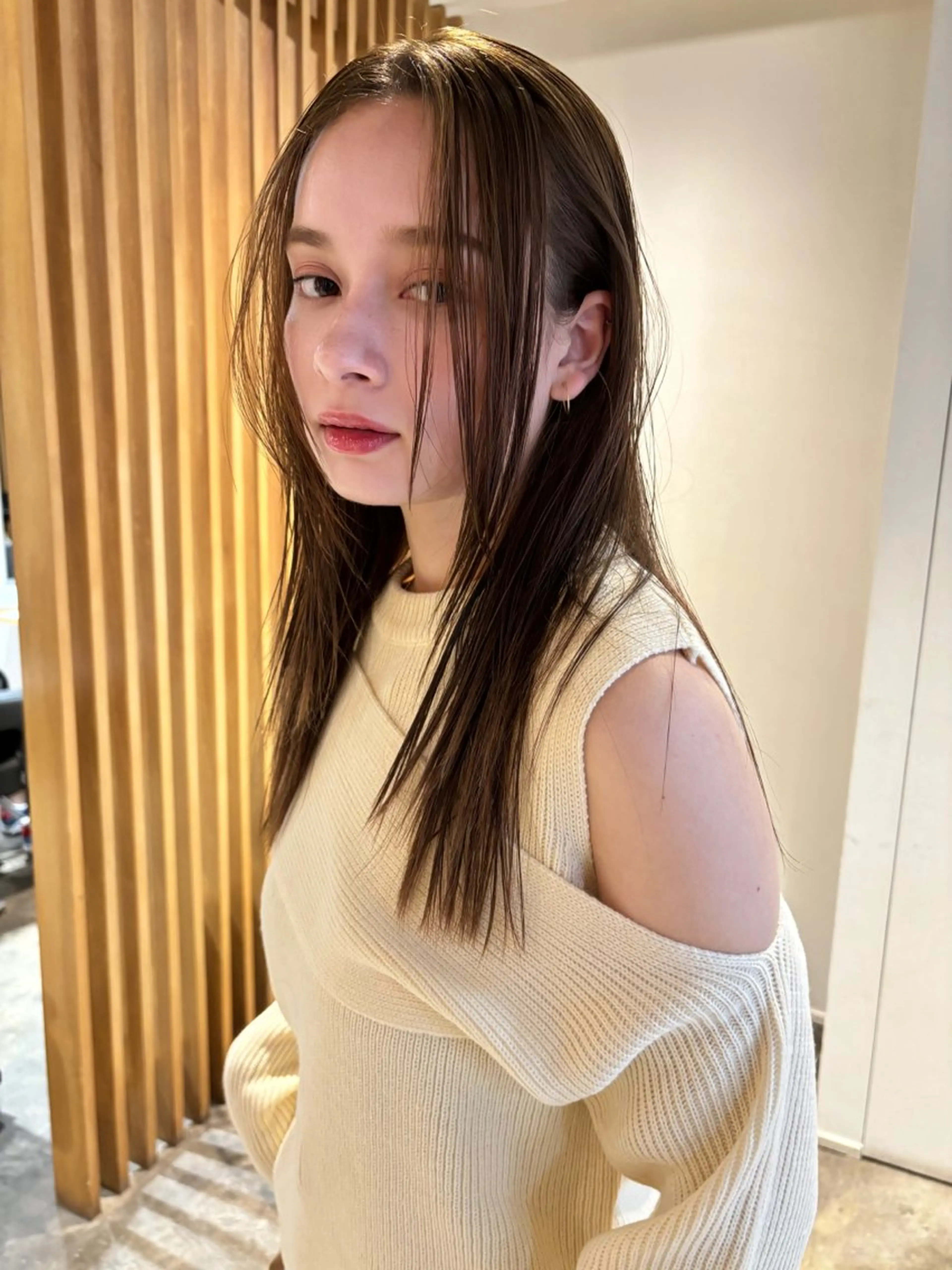 ロング カット トリートメント レディースカット🎀 NANAHAのヘアスタイル
