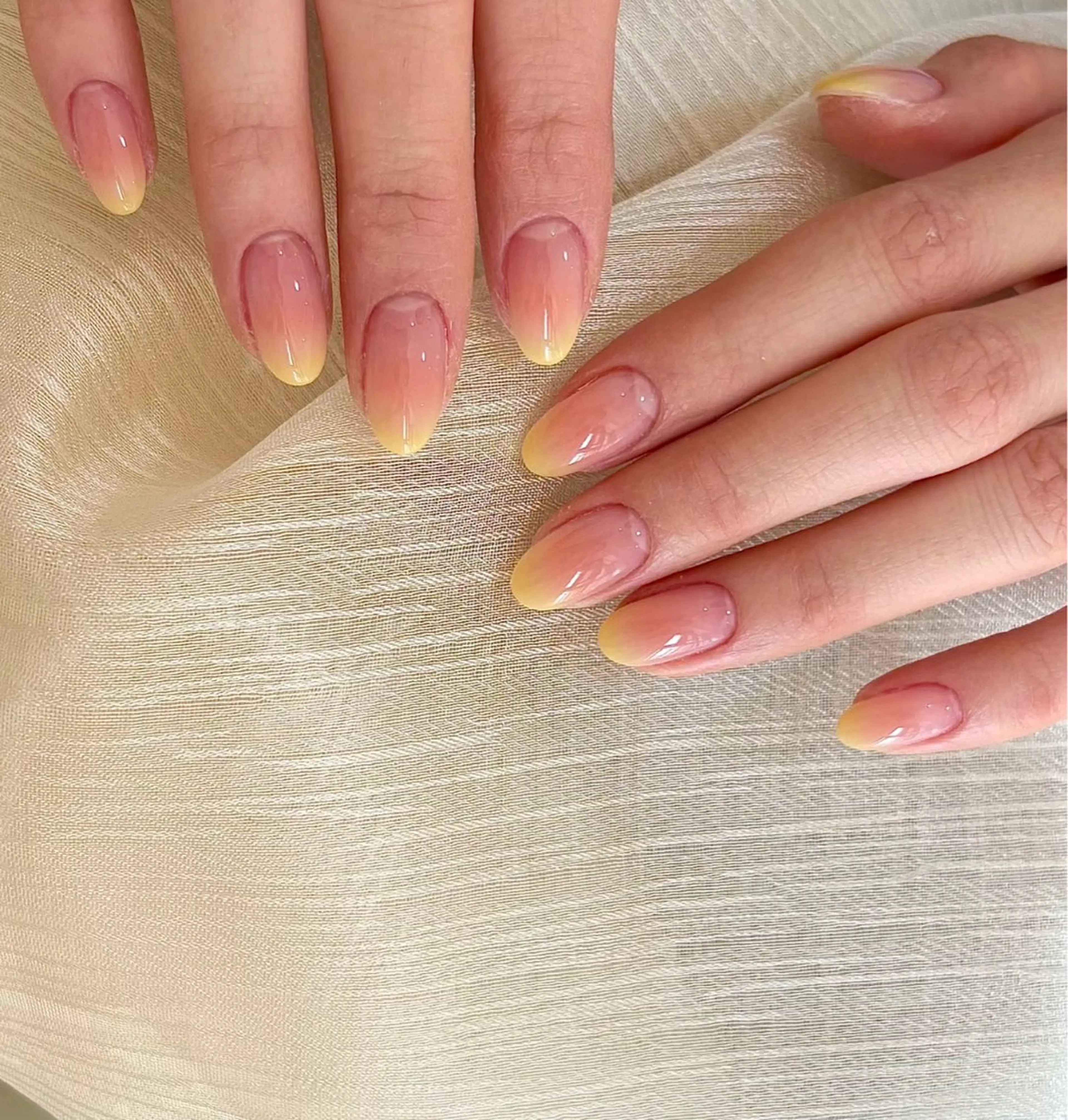 ネイル ハンドネイル M daisyのネイルデザイン