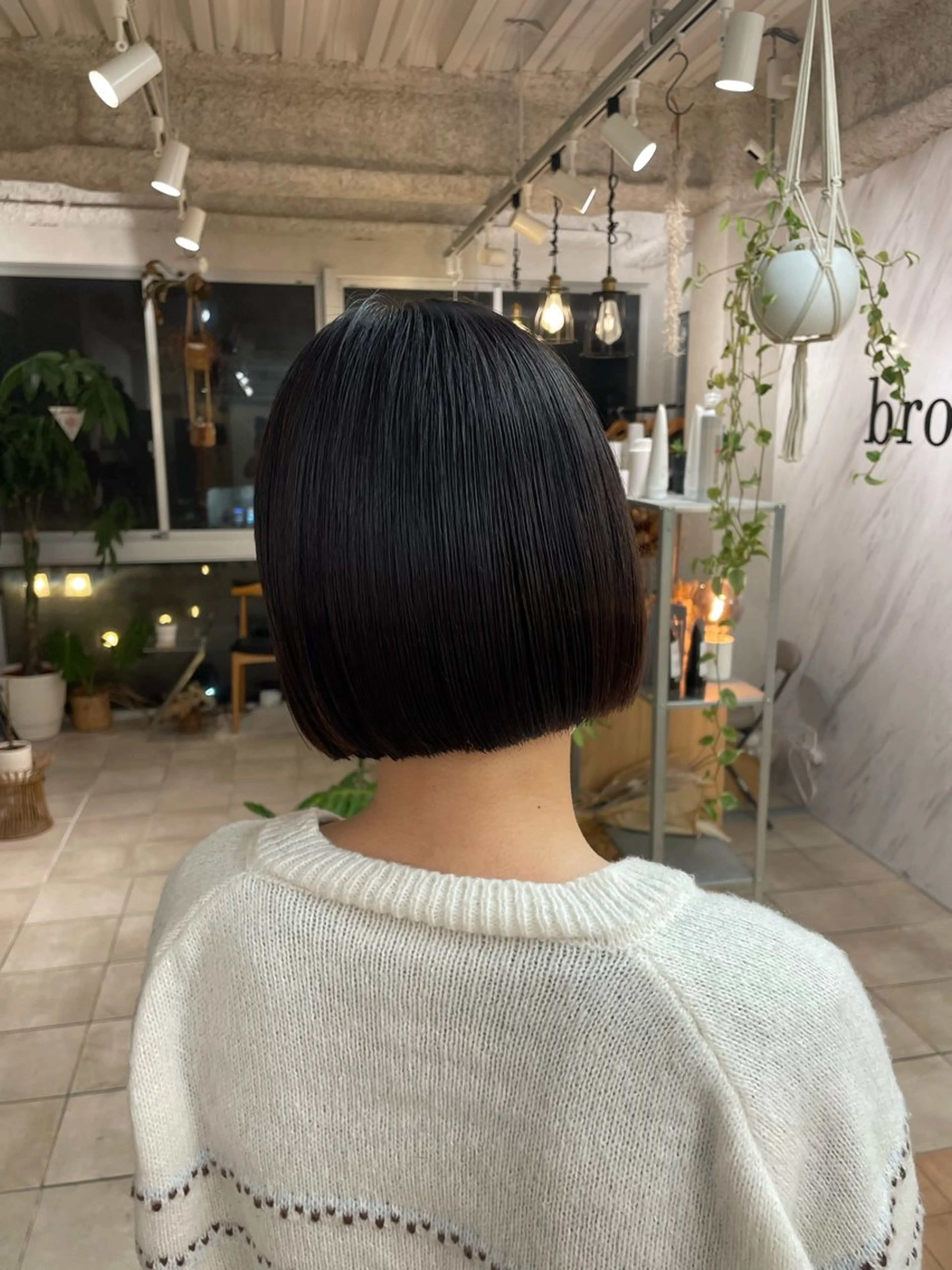 ミディアム ボブ カット 縮毛矯正 トリートメント SHIORI/ ベージュカラー/ボブのヘアスタイル