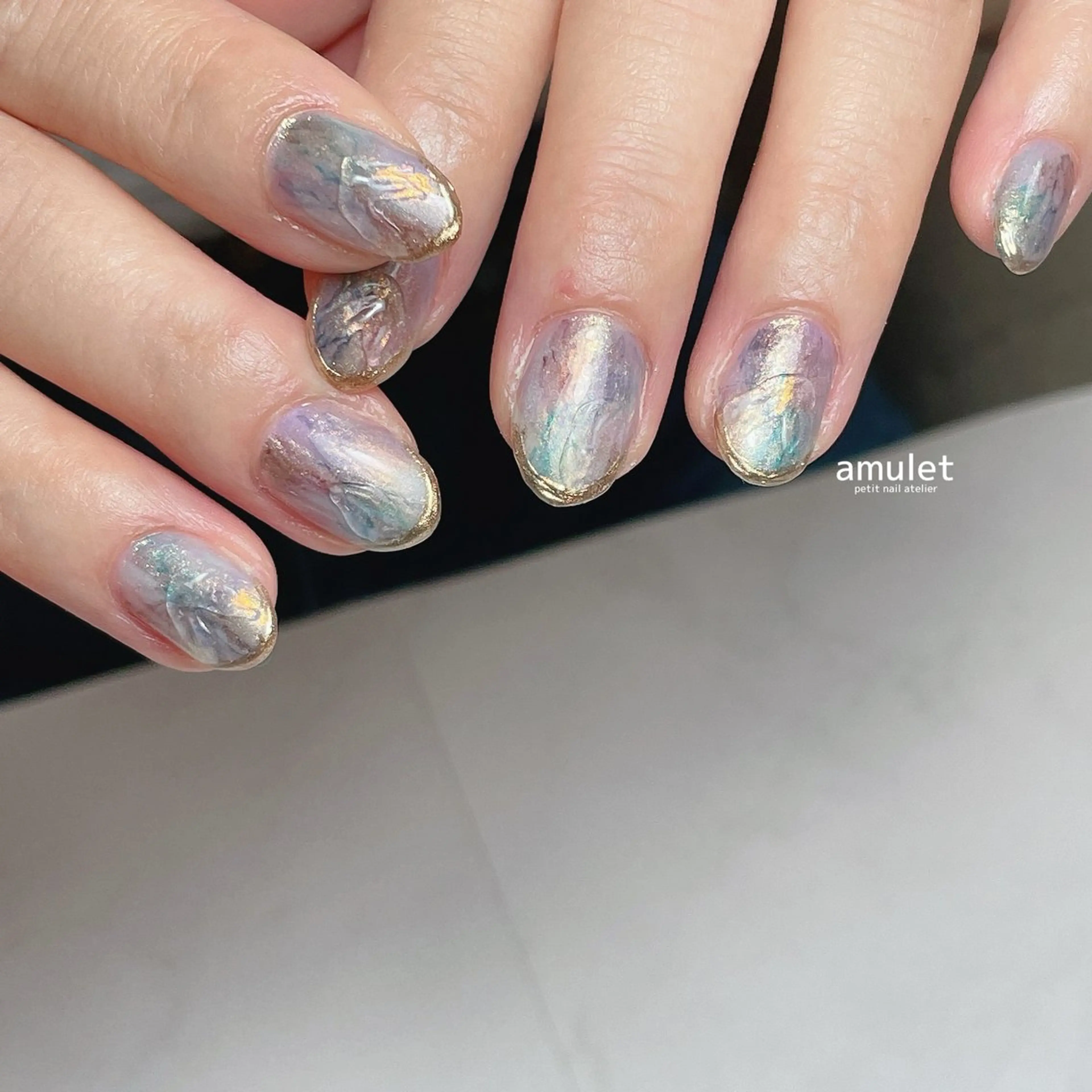 ネイル 氷ネイル・うるうるネイル ニュアンスネイル ハンドネイル amulet TOMOMIのネイルデザイン