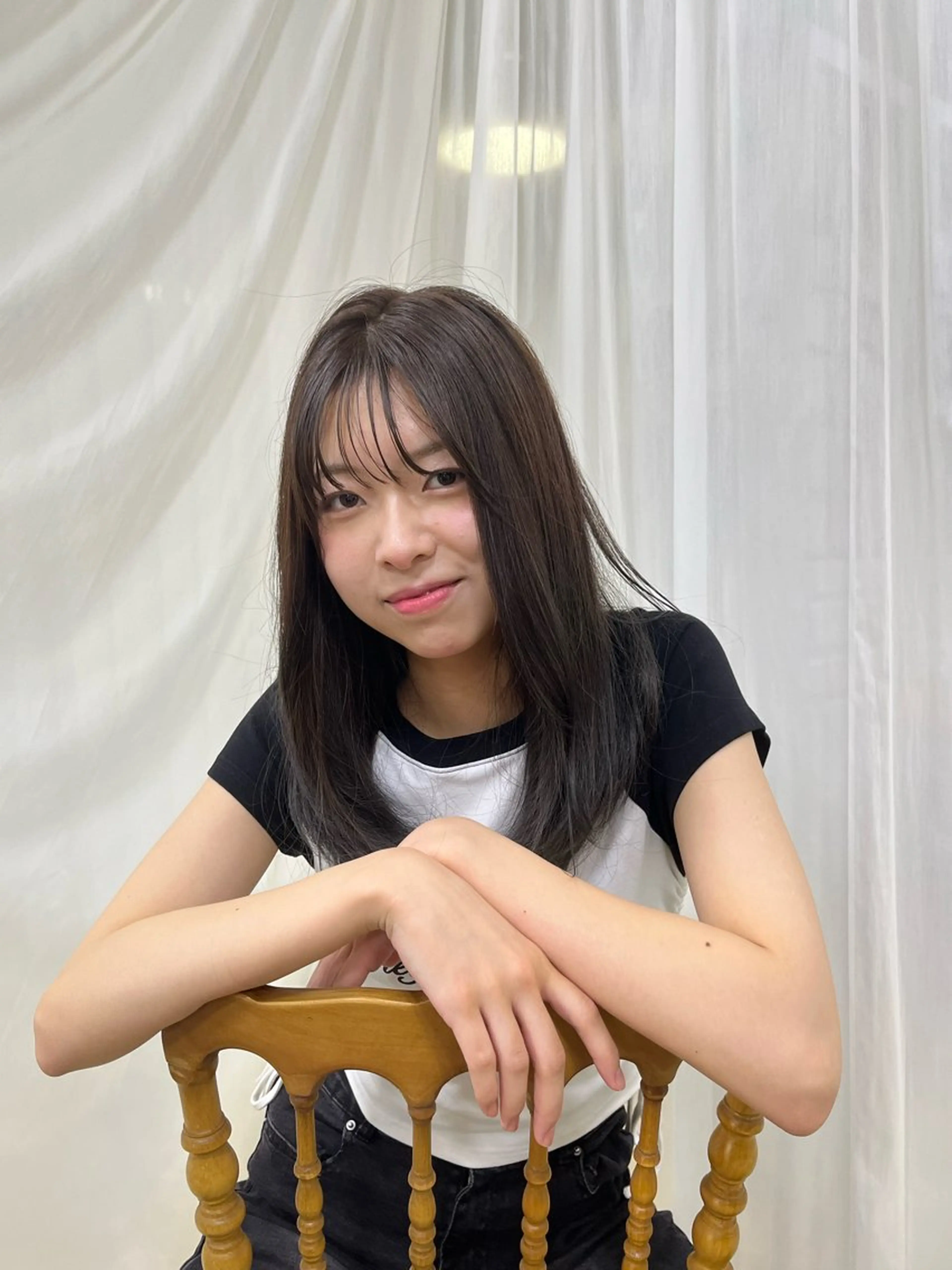 セミロング eMu透明感カラー 🪄◝✩🫧yukiのヘアスタイル